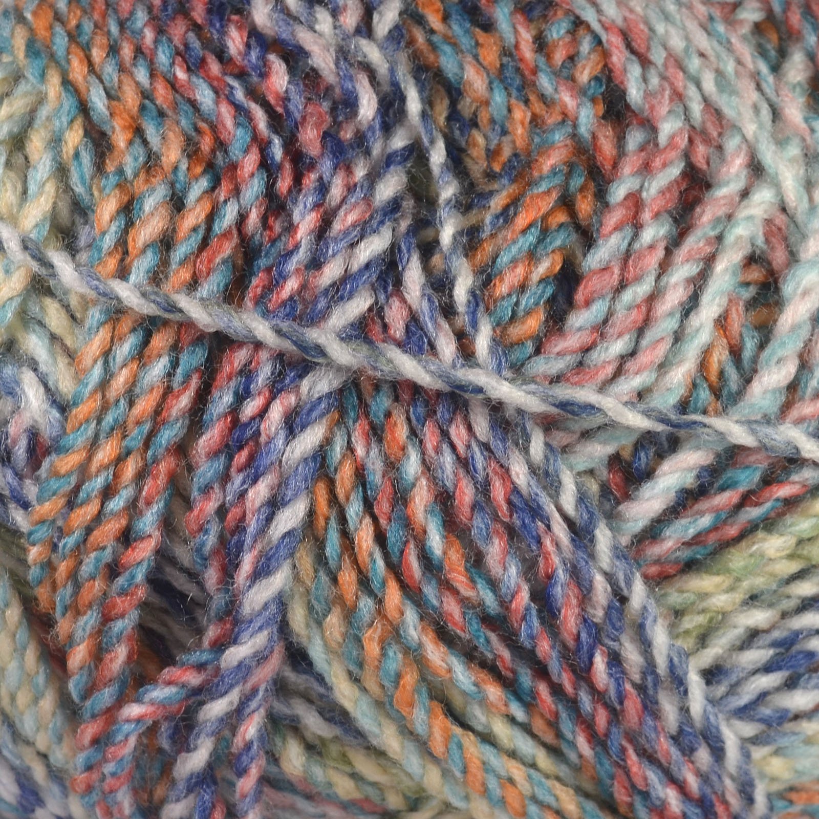 James C Brett Marble Chunky Yarn – 200g Ball of Supersoft Acrylic Knitting & Crochet Wool – Create Fast, Cosy Garments with a Beautiful Marbled Effect (Moorland Walk)