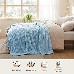 Bedsure Blue Throw Blanket for Women - Super Soft