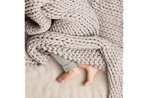 Bearaby Hand-Knit Kids Weighted Blanket - Chunky Knit Blanket - Sustainable, Breathable, and Calming - Machine Washable for Easy Maintenance (Moonstone Grey, 7 lbs)