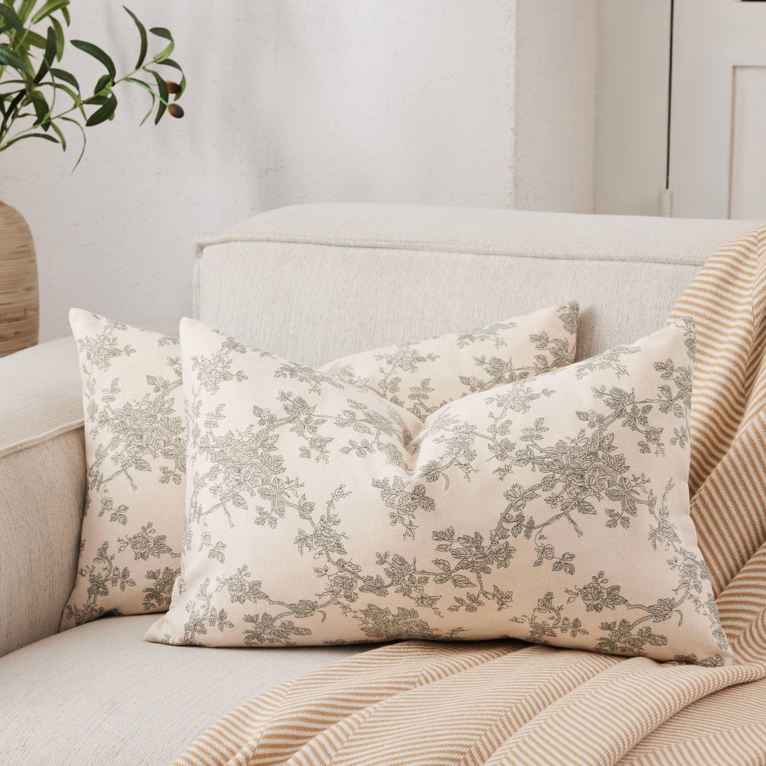 YZJZEDS 100% Cotton French Pastoral Lumbar Throw Pillow Covers Set of 2, 12x20 Inch Green Farmhouse Decorative Cushion Covers for Sofa Bed Living Room Home Decor