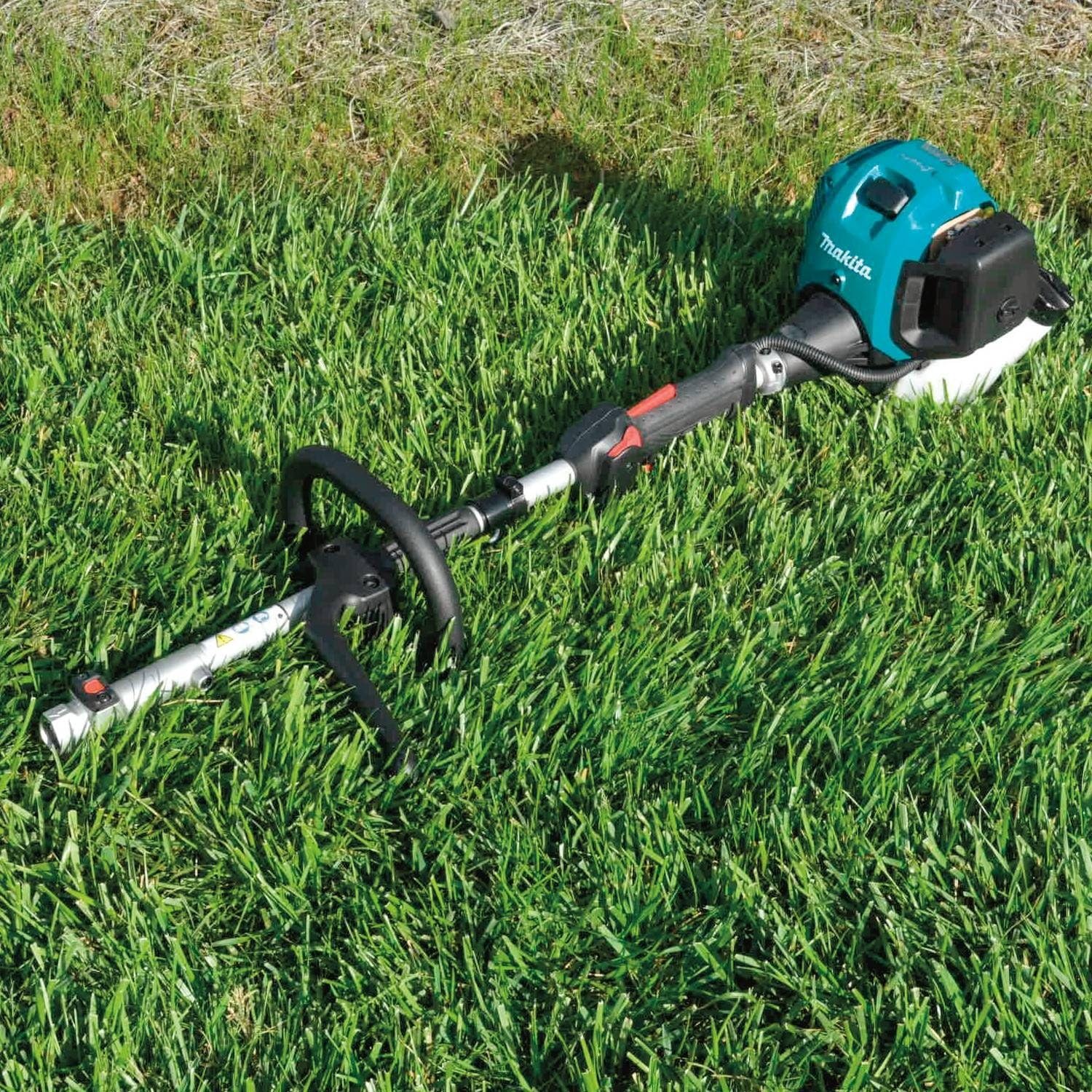Makita EX2650LH 25.4 cc MM4 4-Stroke Couple Shaft Power Head and EE400MP Edger Couple Shaft Attachment : Garden & Outdoor