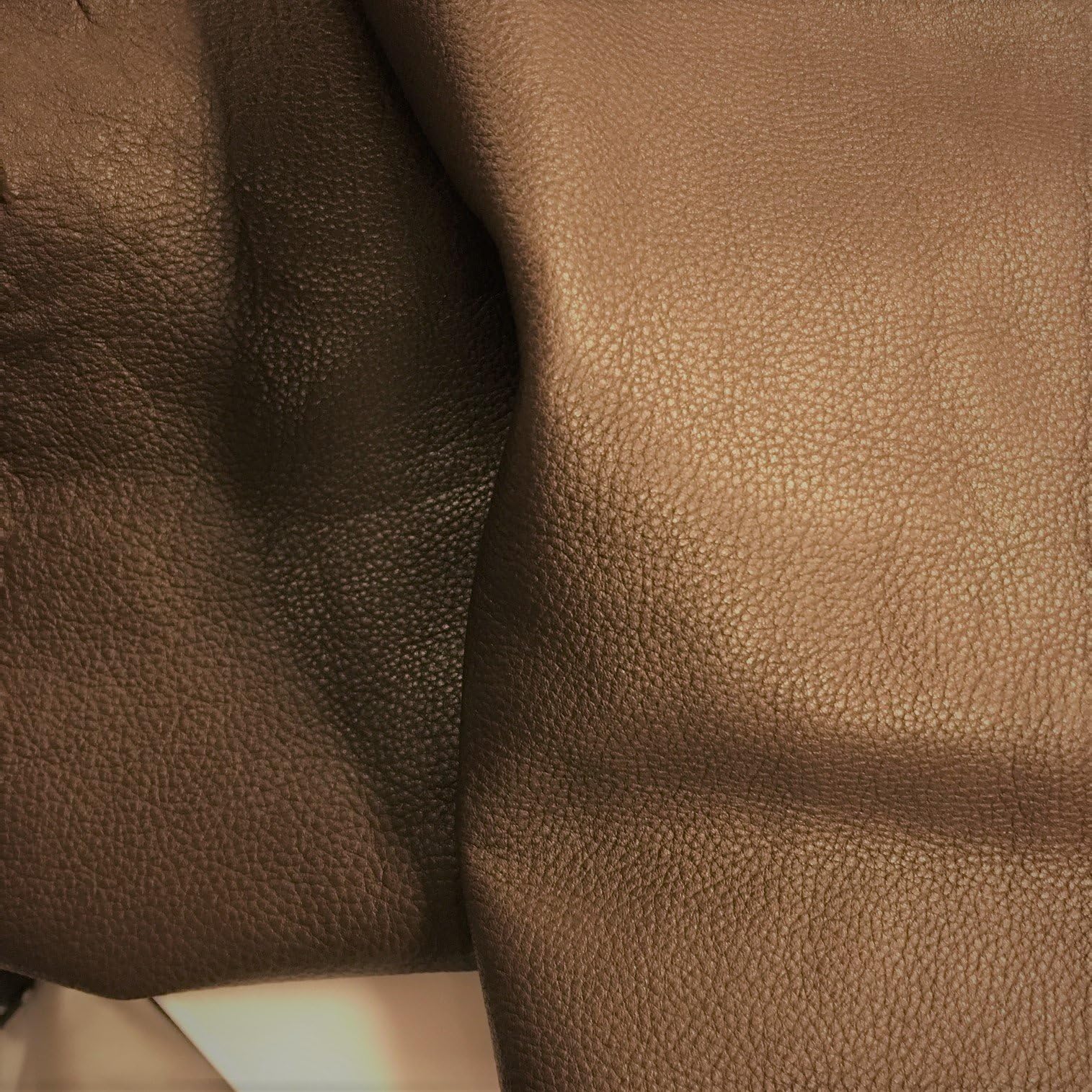 FROGJELLY LEATHER HIDES - COW SKINS VARIOUS COLORS & SIZES (12 X 24 Inches 2 Square Foot) (Mackai Brown)