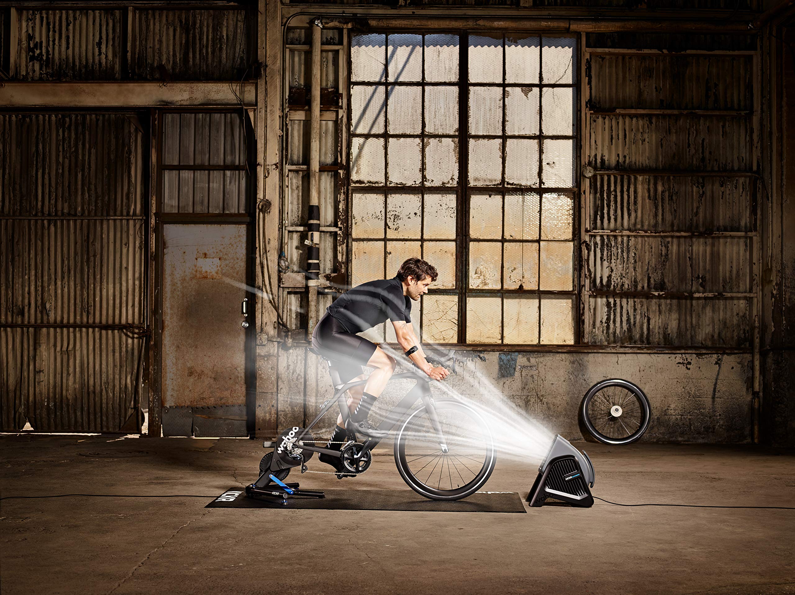 Wahoo KICKR HEADWIND Heartrate/Speed Controlled Cycling Fan for Indoor Bike Trainers, Stationary/Spin Bikes, Cross Training, Black