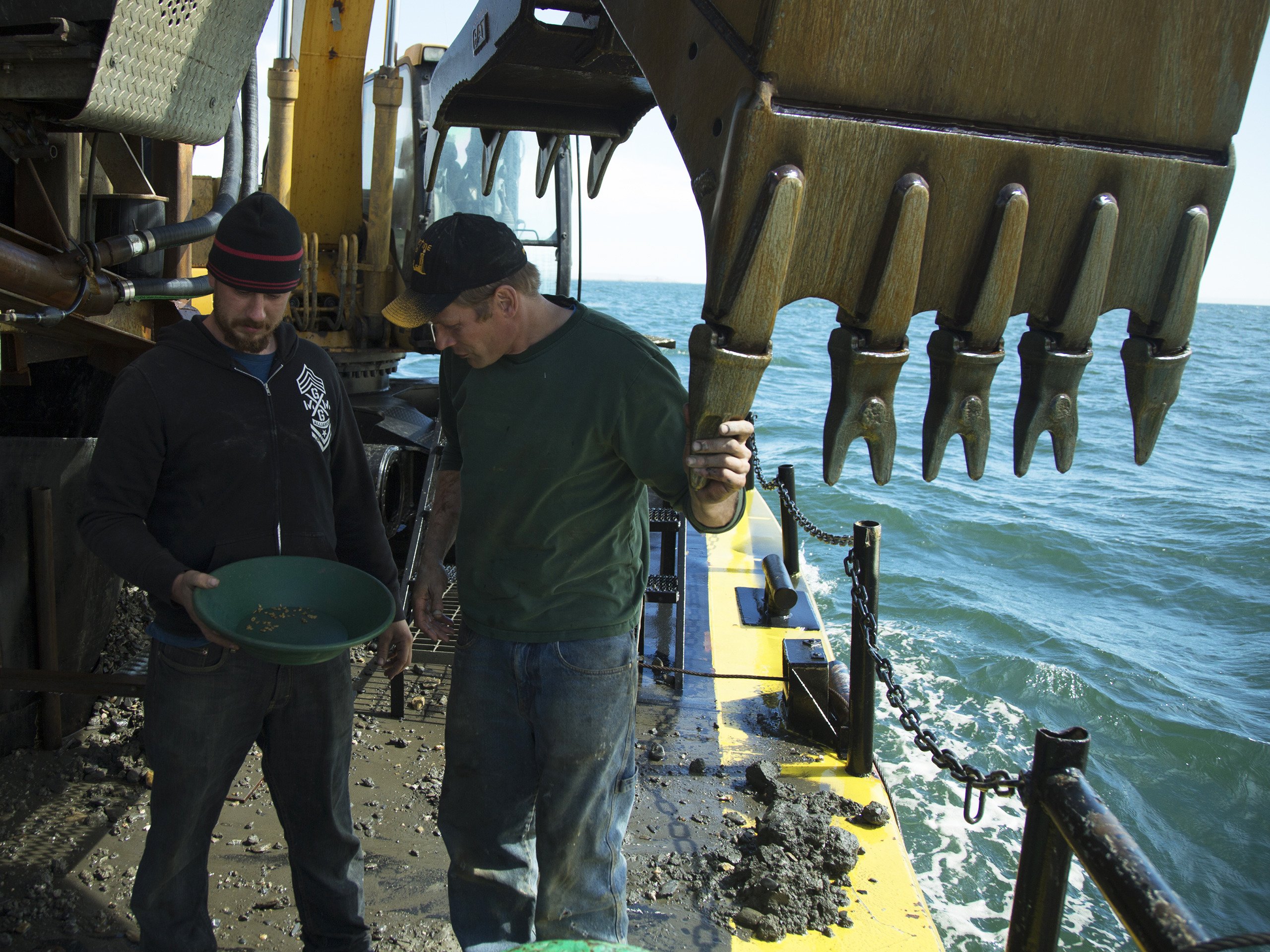 Watch Gold Divers Season 4 Prime Video