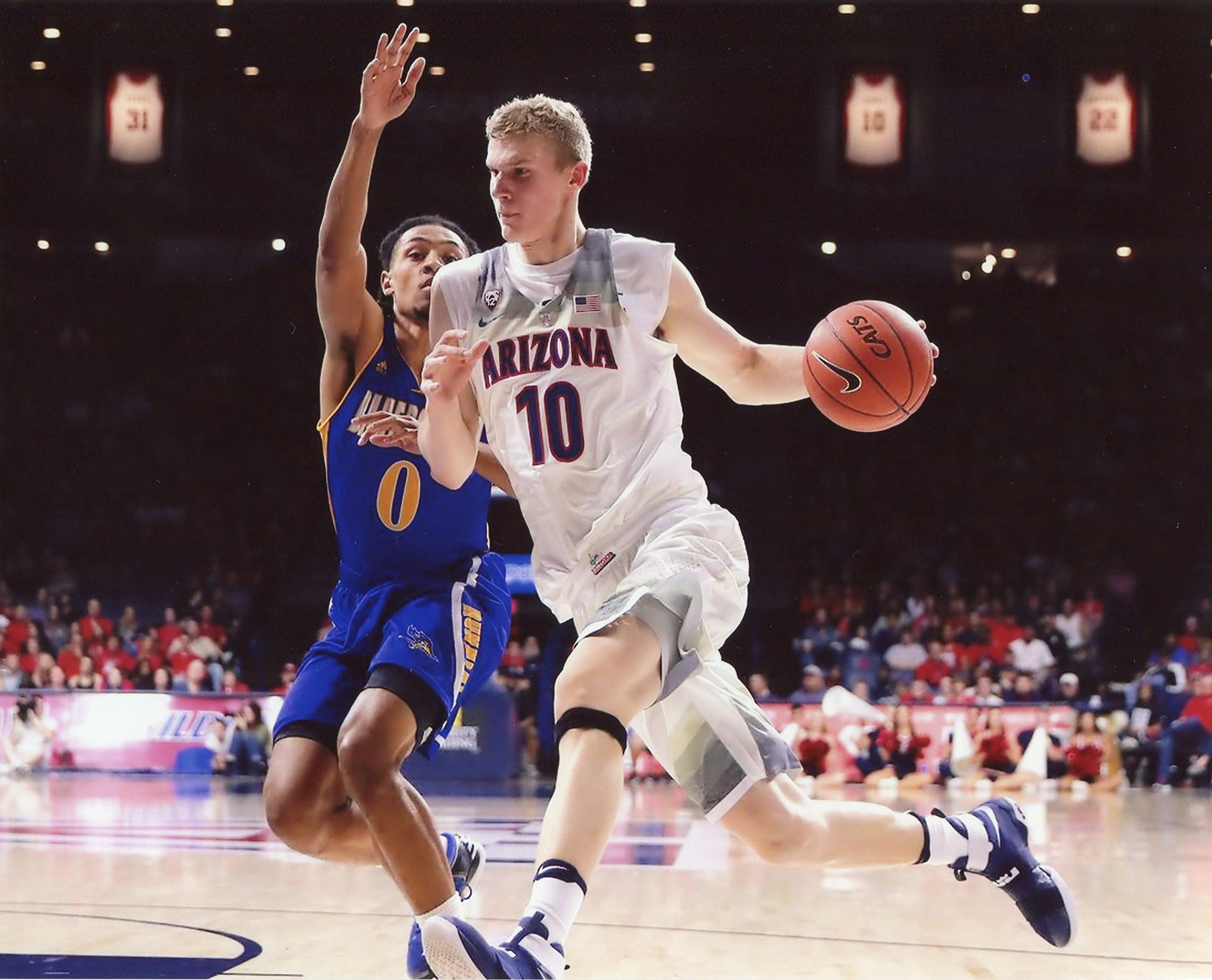 LAURI MARKKANEN ARIZONA WILDCATS BASKETBALL 8X10 SPORTS ACTION PHOTO (GG)
