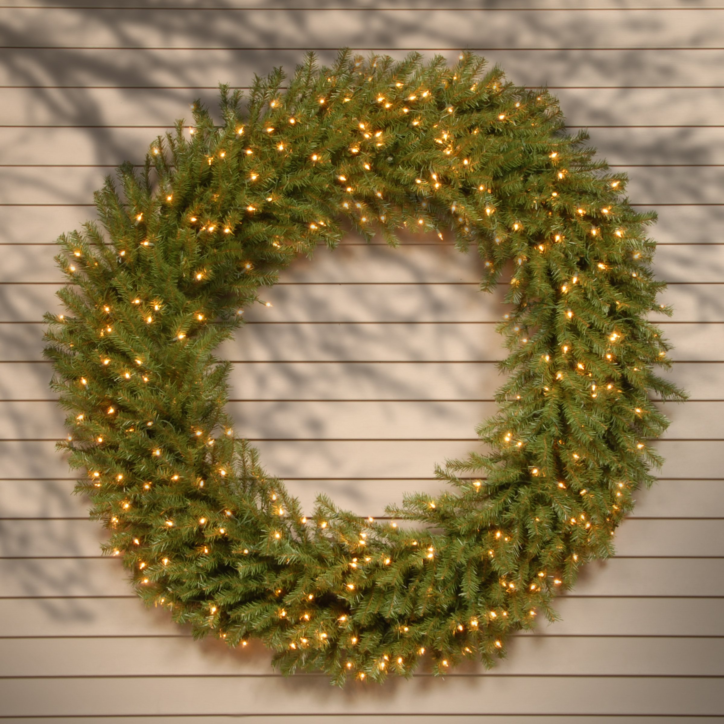 National Tree 60 Inch Norwood Fir Wreath with 300 Clear Lights (NF-60WLO)