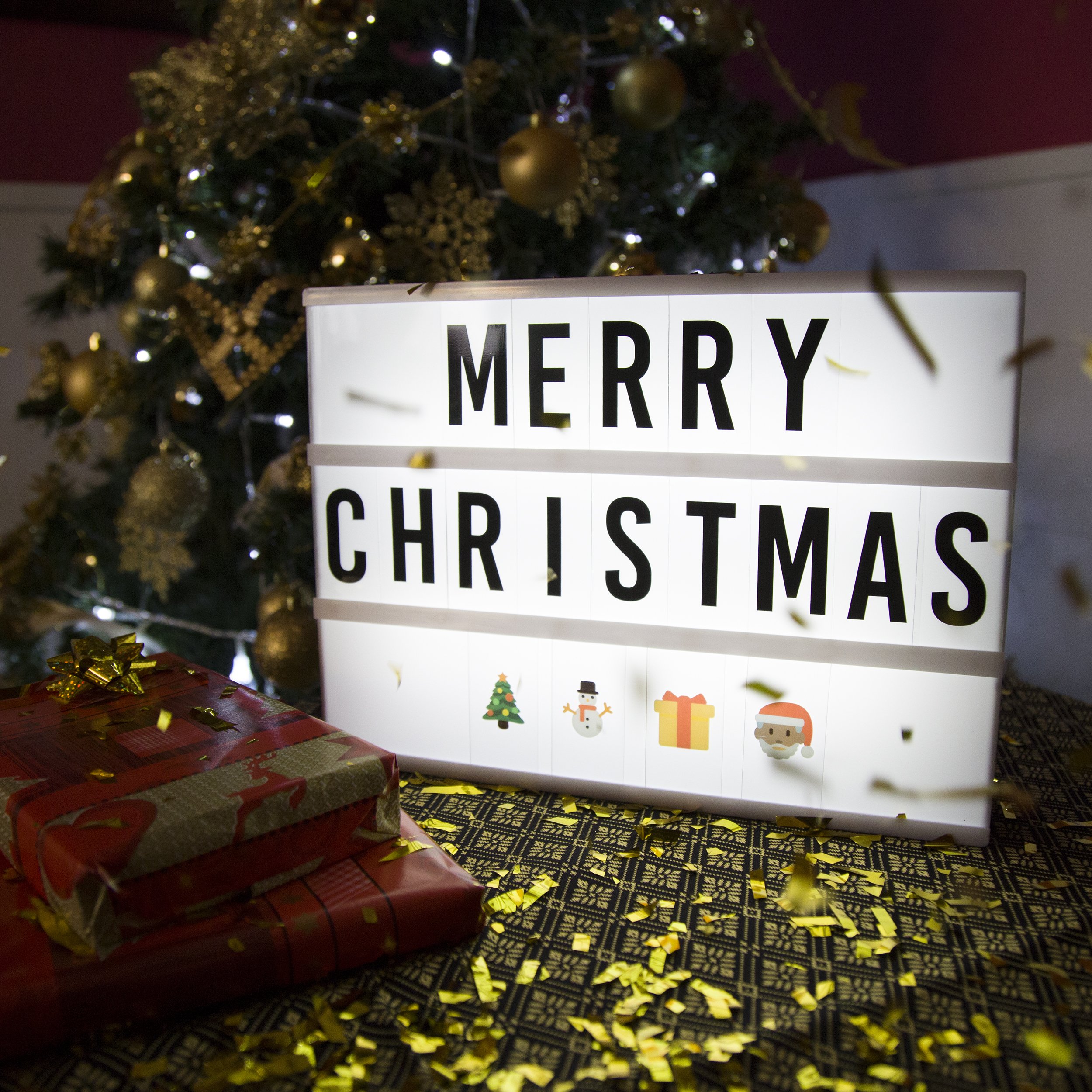 Cinema Light Box with 400 Letters, Symbols, Emojis, 2 Markers, USB - BONNYCO | Led Light Box Home Decor, Room Decor | Cinema Led Sign Letters Board Novelty Gifts Christmas Birthdays | Marquee Lightbox