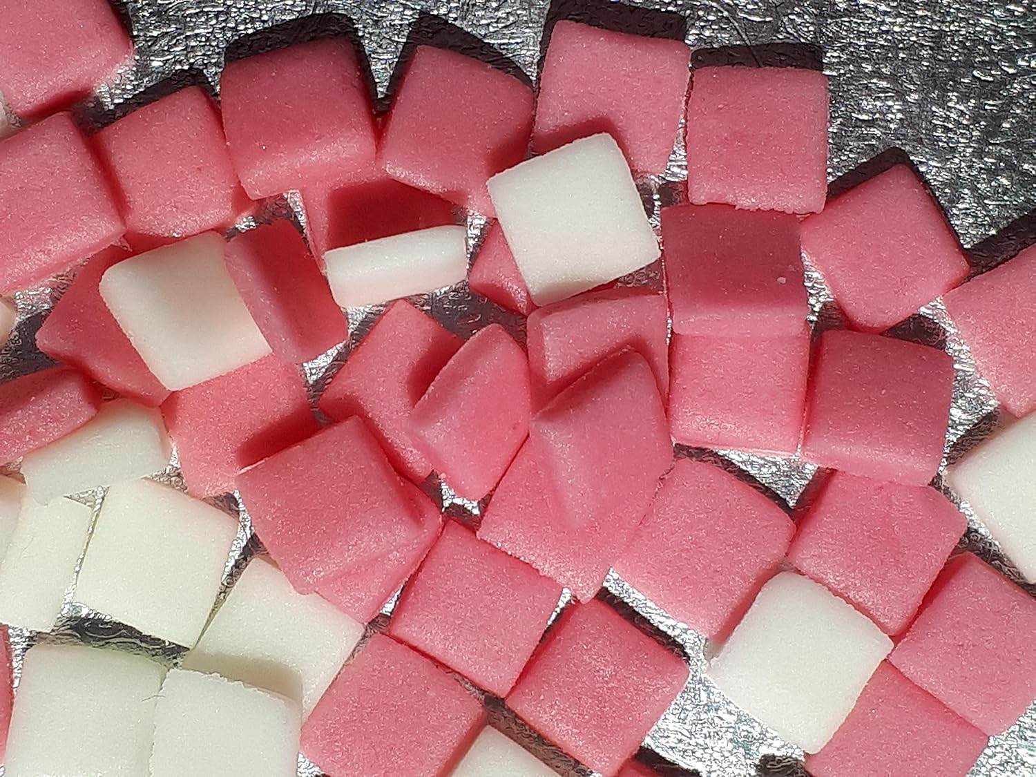 Cake Accessories 100 azulejos comestibles de color rosa y blanco ...