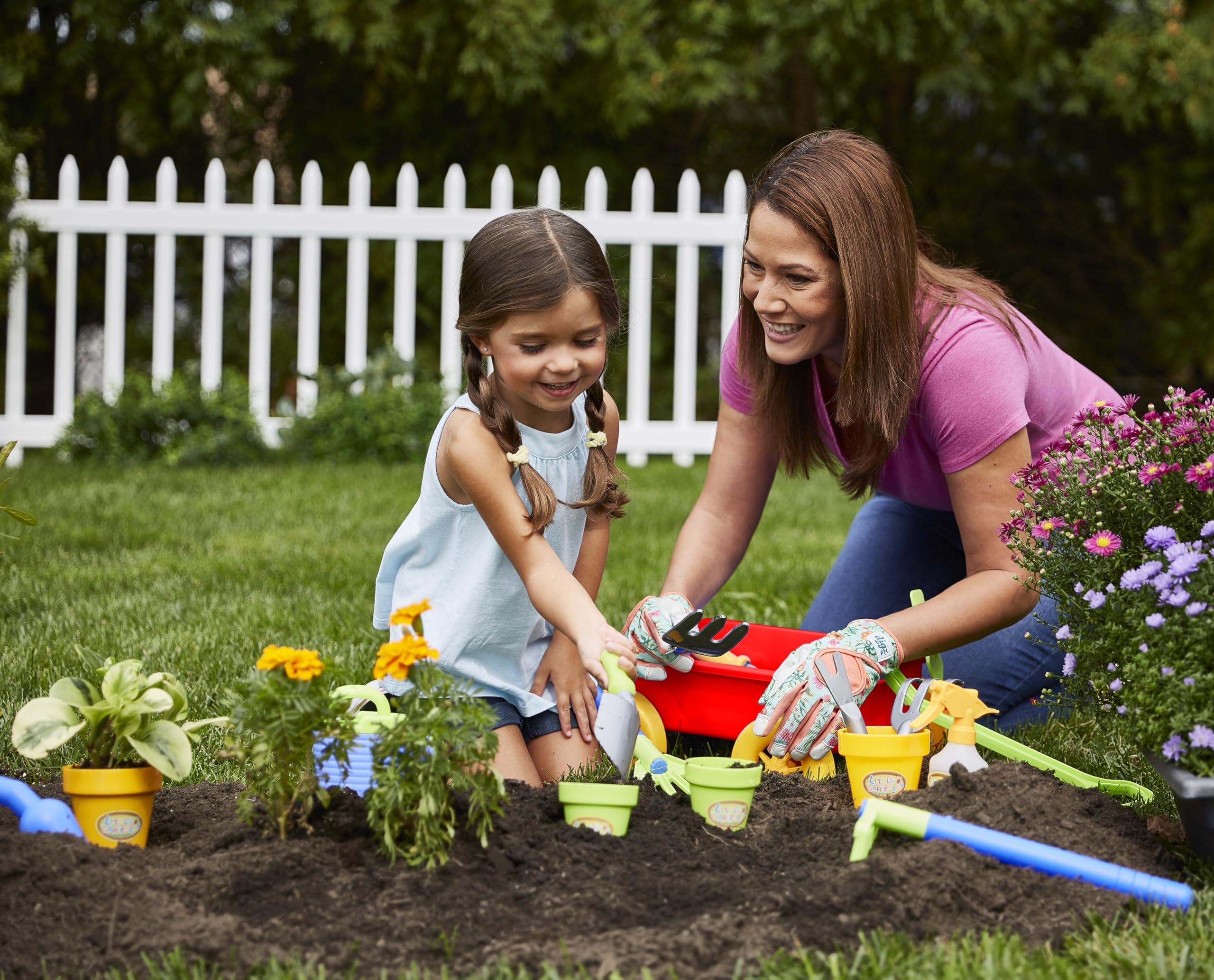 Kidoozie My First Gardening Set - Sprout Green Thumbs with This Pretend Play Playset - Indoor and Outdoor Fun for Ages 3+