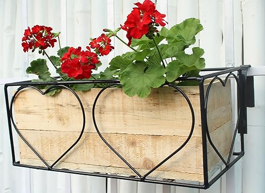 Green Gardenia Iron Heart Design Railing Planter with