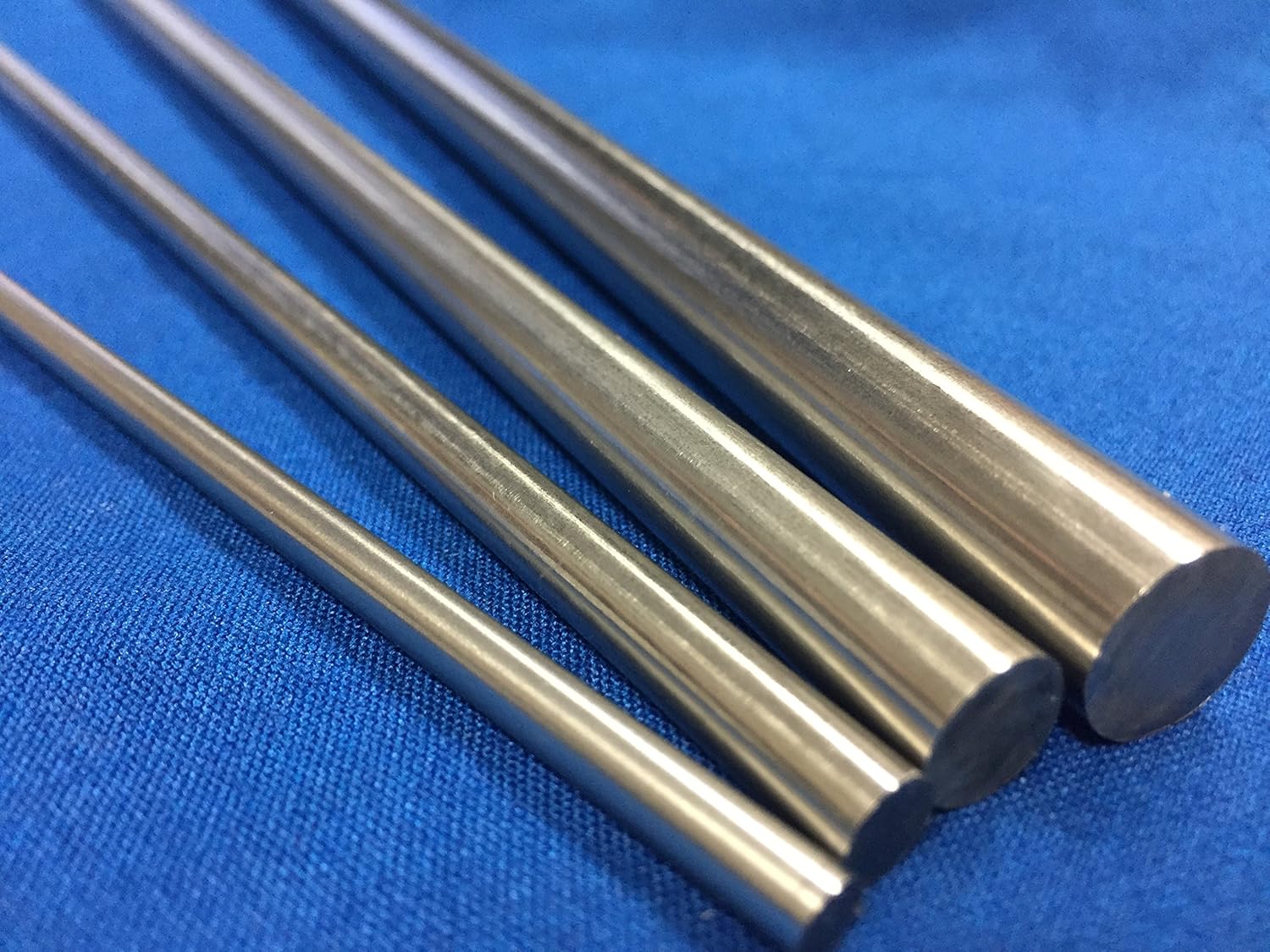 Pure Tungsten Rod Polished 0.1875"(D) x36"(L) Industrial & Scientific
