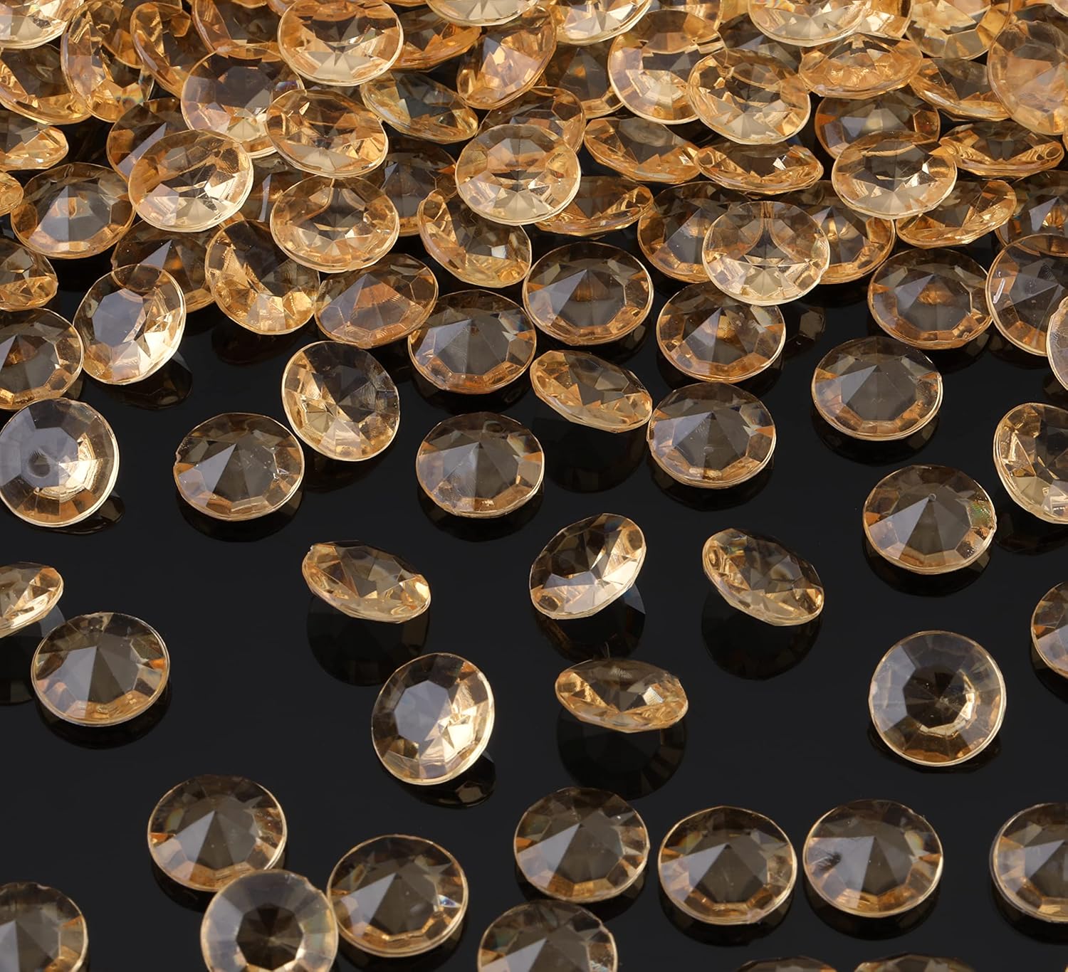 Vase Fillers - Gajozon 1200pcs 0.39inches Acrylic Diamonds Crystals Acrylic Gems Wedding Table Scatter Gemstones Christmas Party Decorations Bridal Shower Vase Fillers (0.39 inches, Champagne)