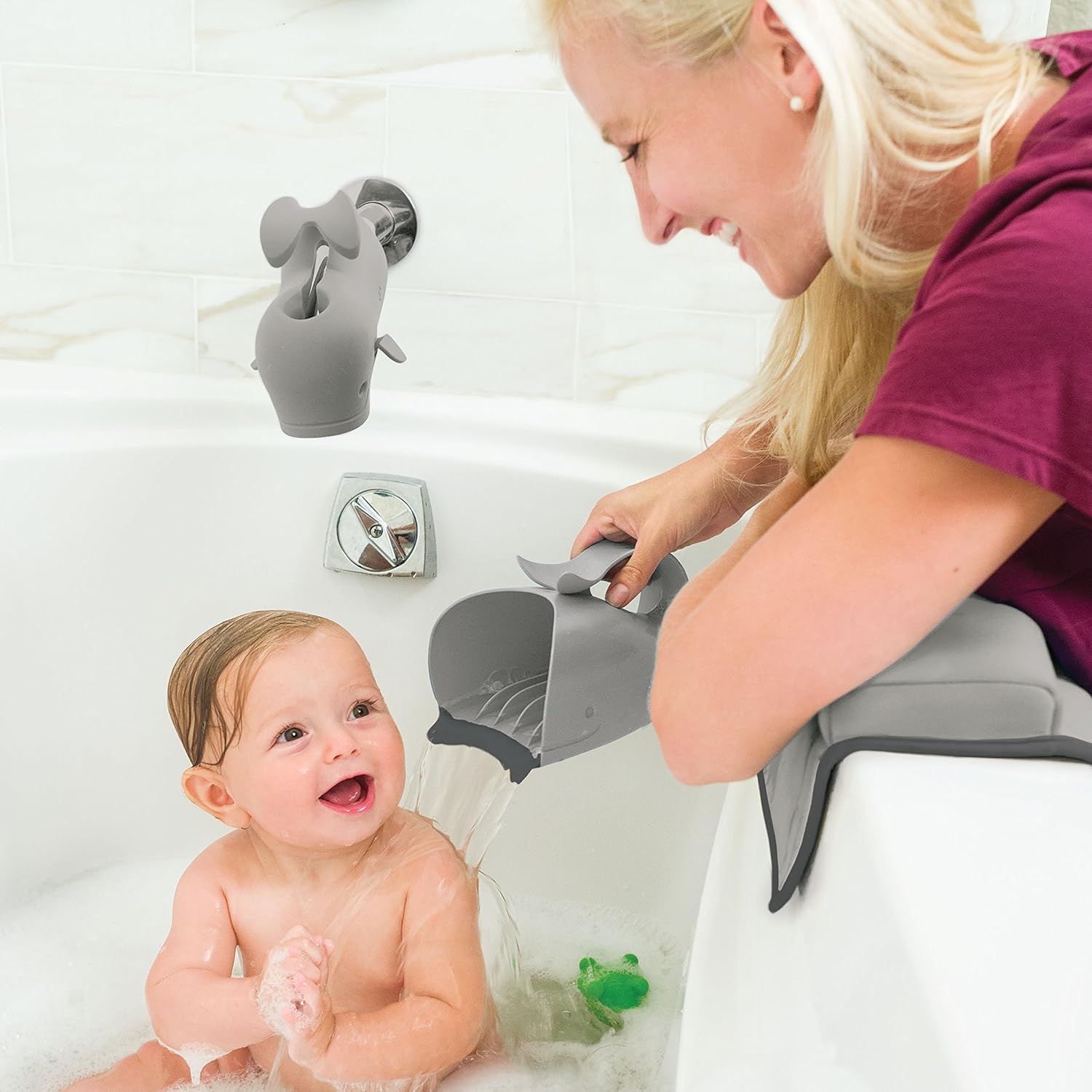 Skip Hop Moby Bath Rinse Cup: Tear-free Waterfall Rinser, Grey : Baby