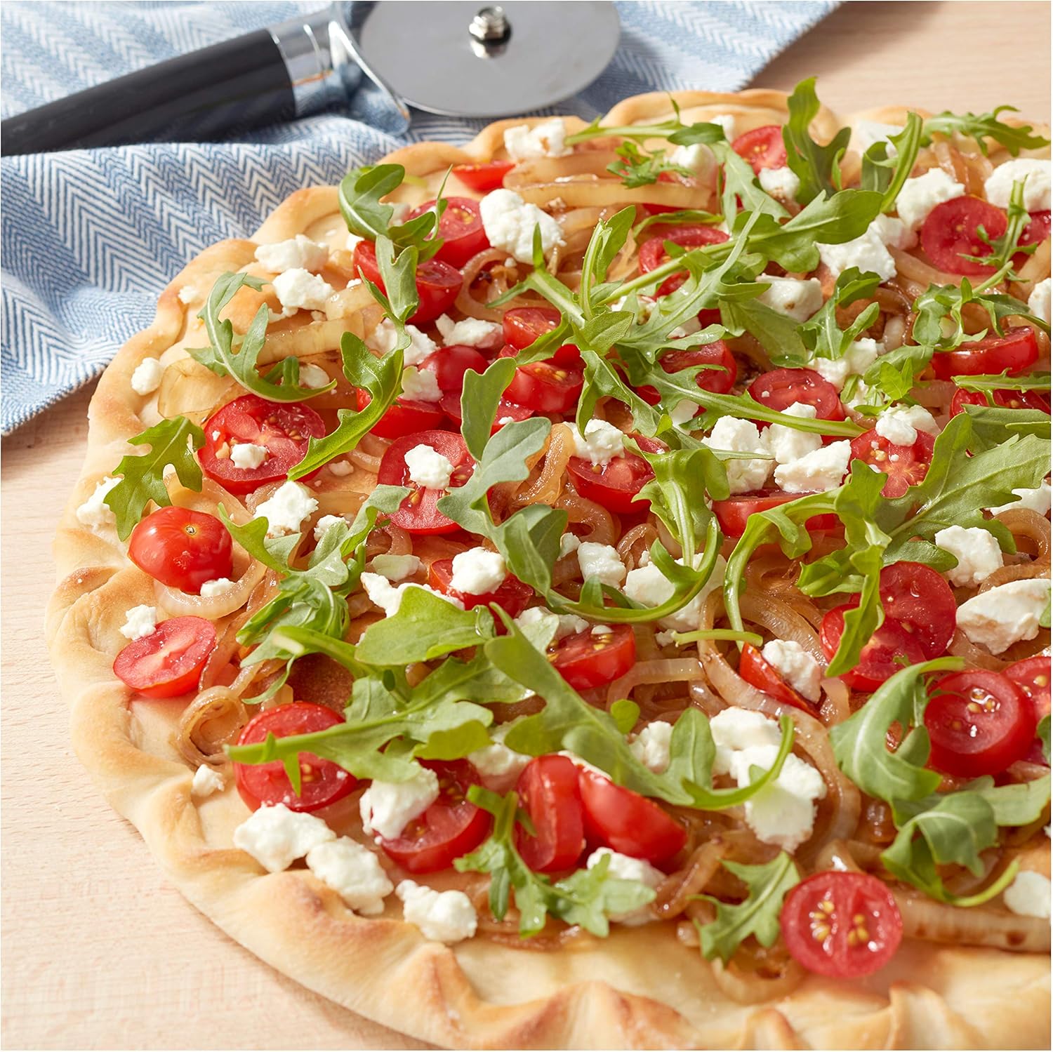 Wilton Premium Non-Stick Bakeware, 14-Inch Perfect Results Pizza Pan, 14 inch: Kitchen & Dining