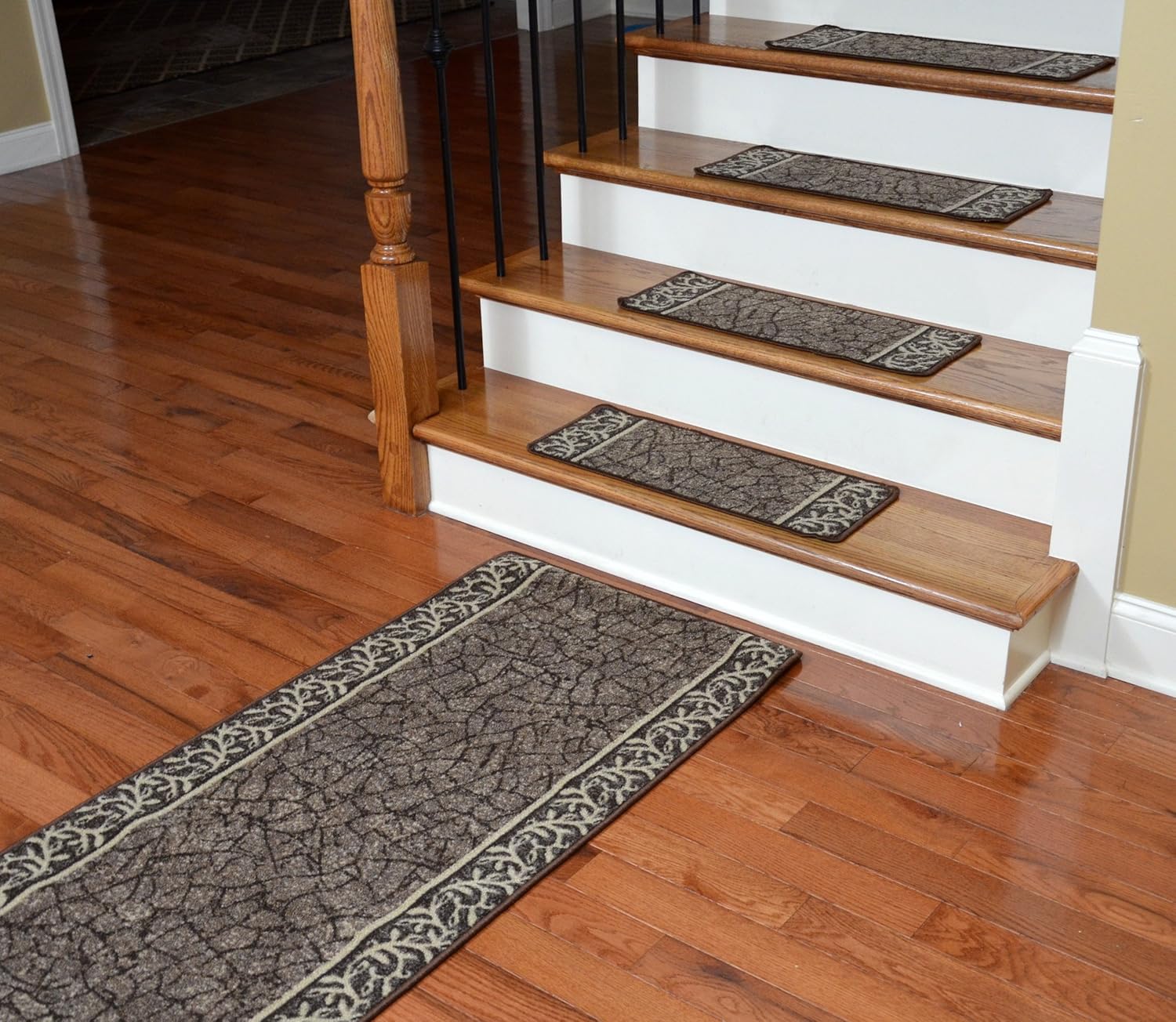 Dean Washable NonSkid Carpet Stair Treads Garden Path Brown (13