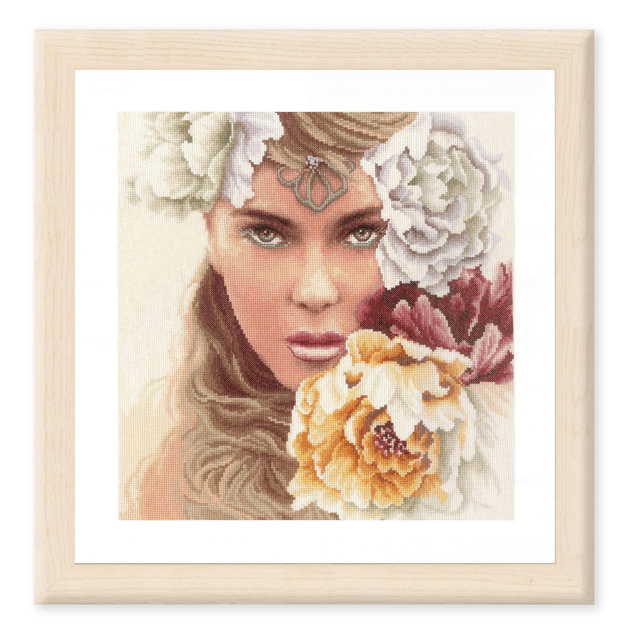 Lanarte Counted Cross Stitch Kit: Enchanting Eyes, NA, 32 x 34cm