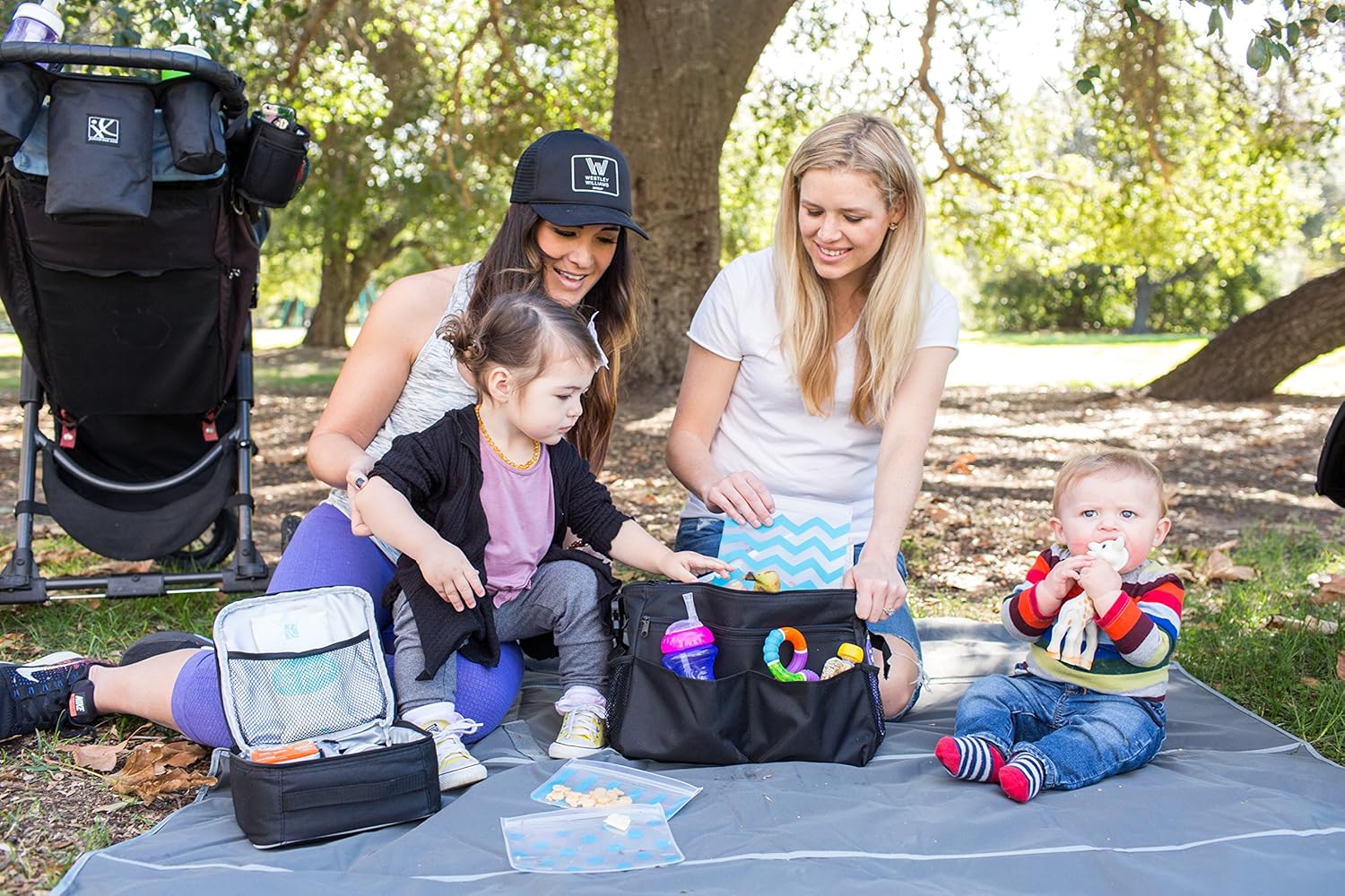 J.L. Childress Cool 'N Cargo, Universal Fit Stroller Cooler and Organizer, Insulated, Easily Attach to Stroller or Detach to use as Diaper Bag, Black : Baby Bottle Tote Bags : Baby