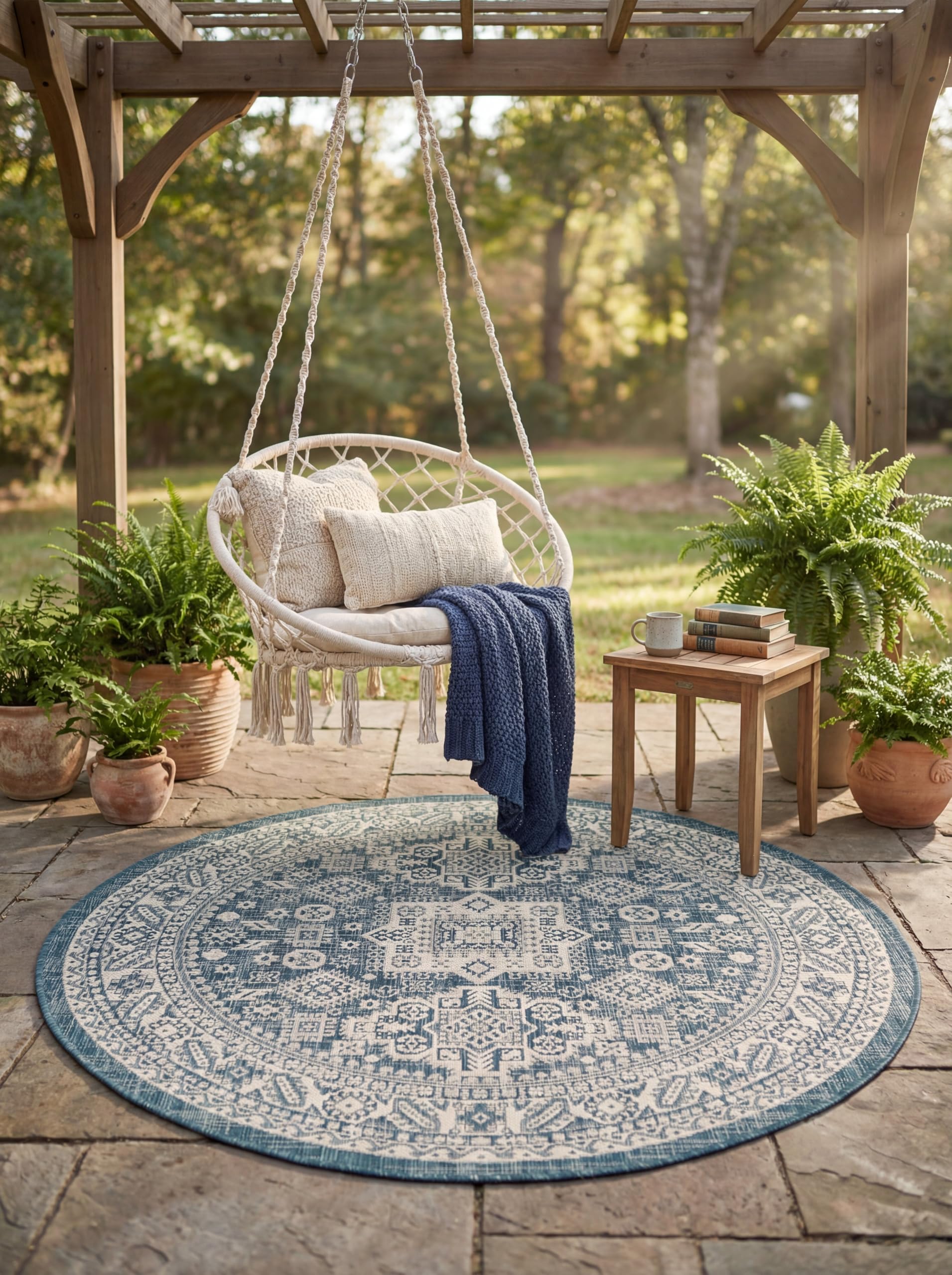 Rugs.com Outdoor Aztec Collection Rug – 8 Ft Round Blue Flatweave Rug Perfect for Kitchens, Dining Rooms Image