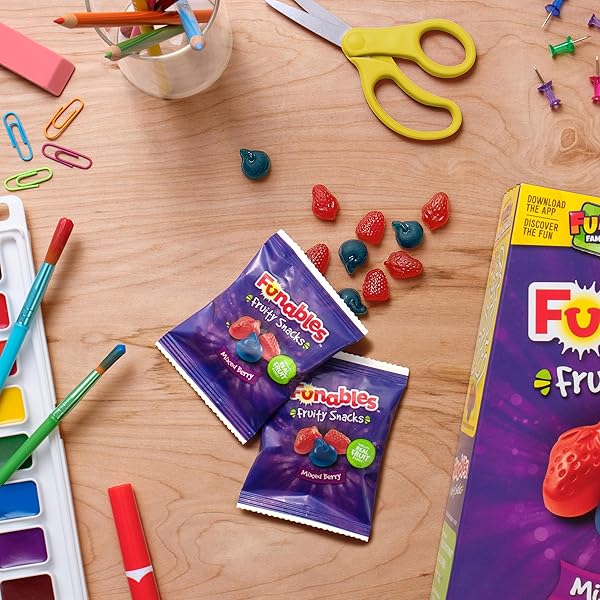 FUNABLES FRUITY SNACKS, MIXED BERRY FLAVORED SNACKS, 32 OZ 40 CT