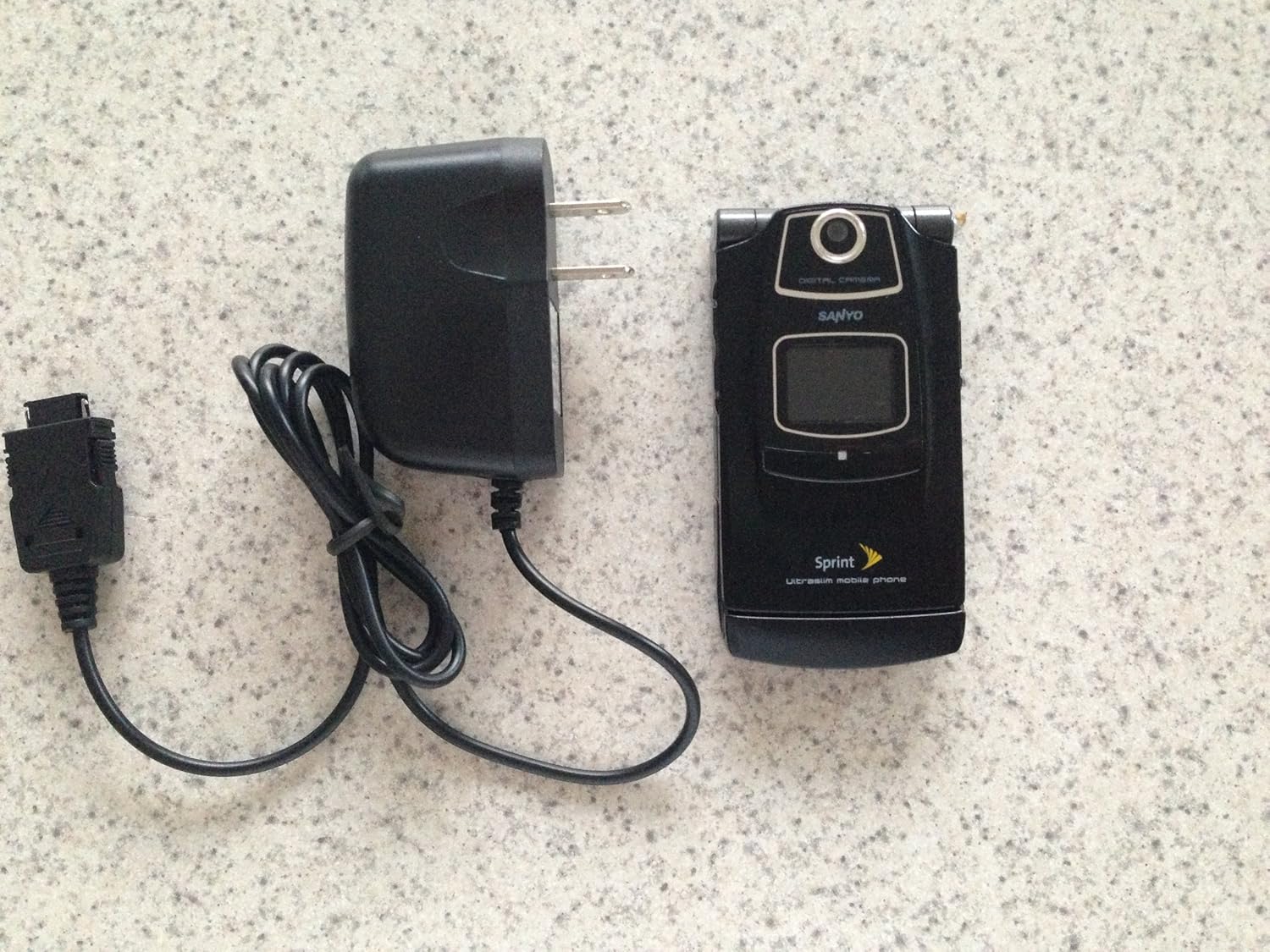 Sanyo Katana SCP6600 Black No Contract Sprint Cell Phone