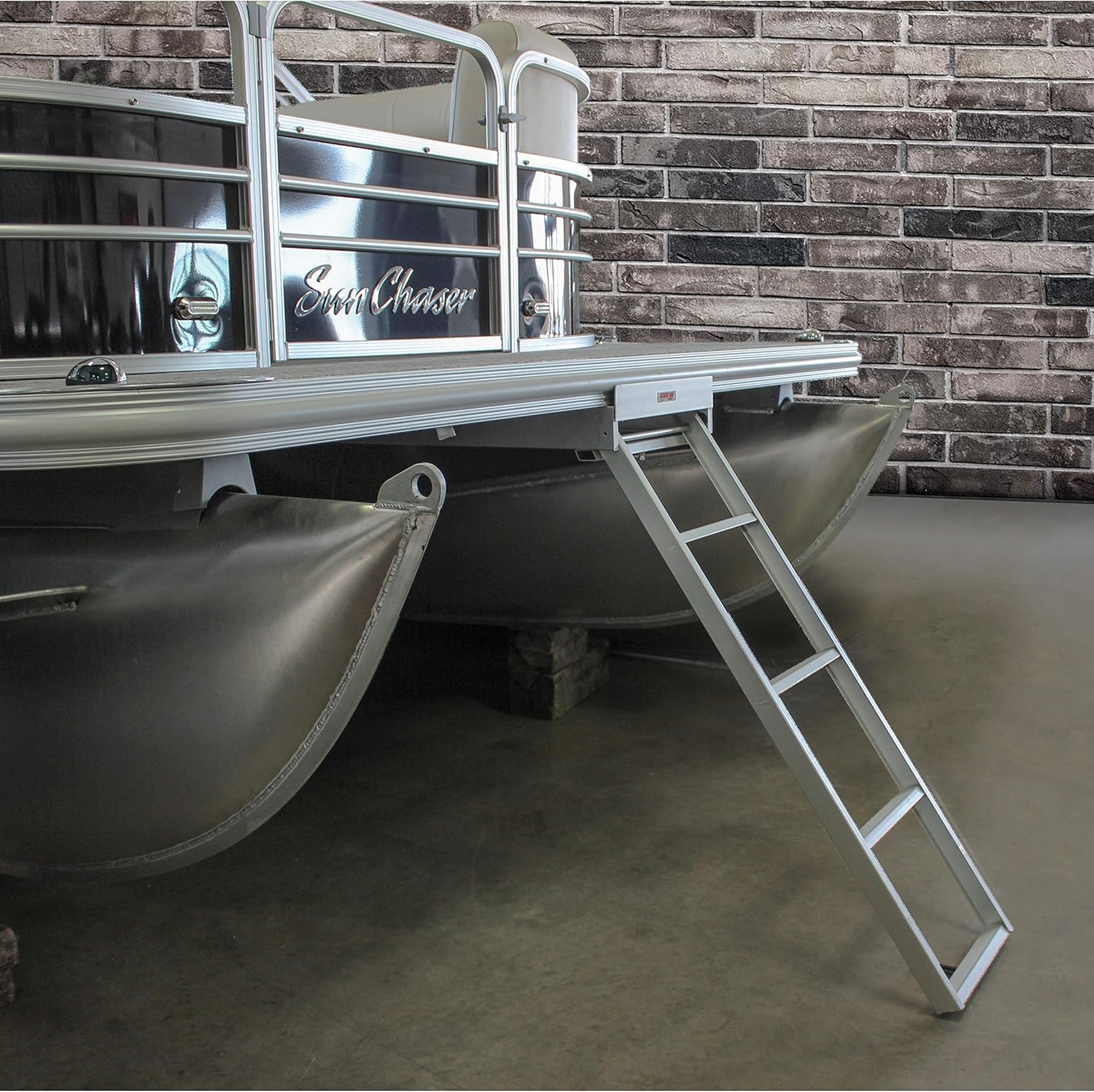 Extreme Max 3005 3434 Undermount Pontoon Ladder 4 Step Amazon Co Uk Car Motorbike