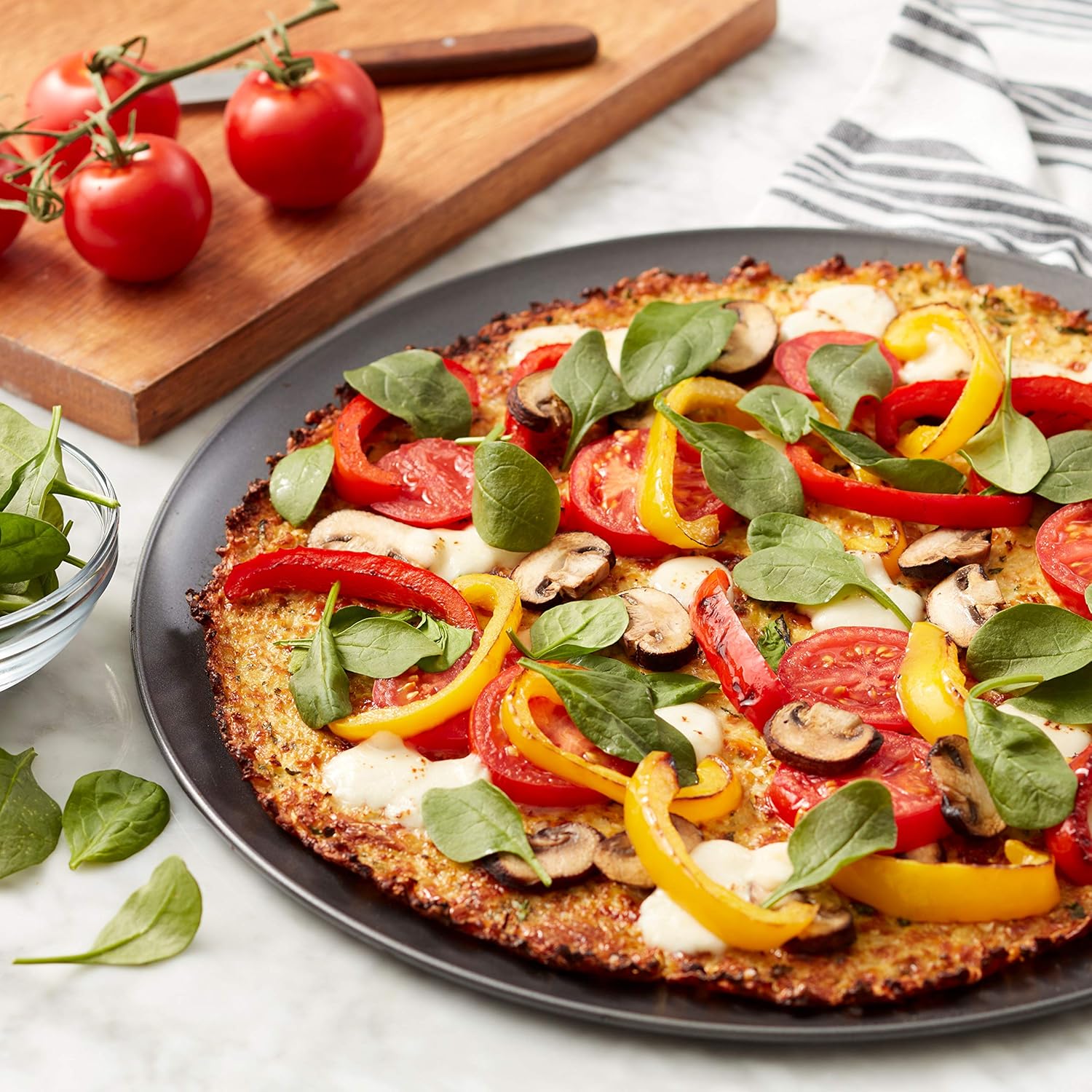 Wilton Premium Non-Stick Bakeware, 14-Inch Perfect Results Pizza Pan, 14 inch: Kitchen & Dining