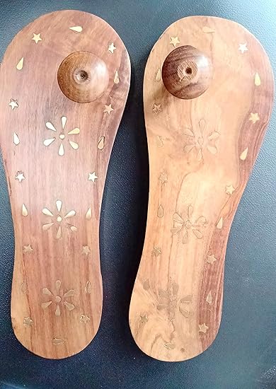 khadau chappals online