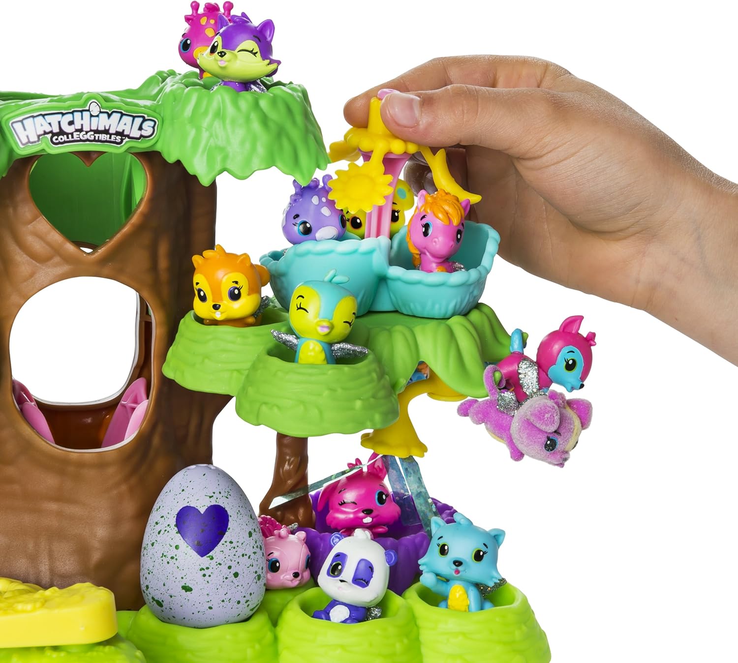 guardería hatchimals