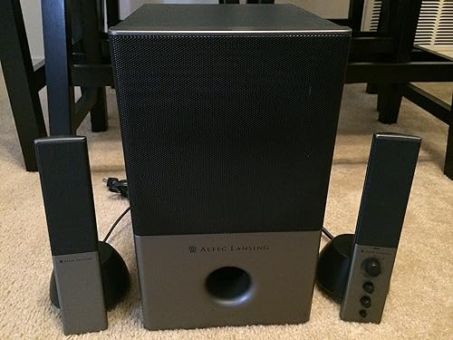 Altec Lansing VS4121 Computer Speaker System, Piece in Oman