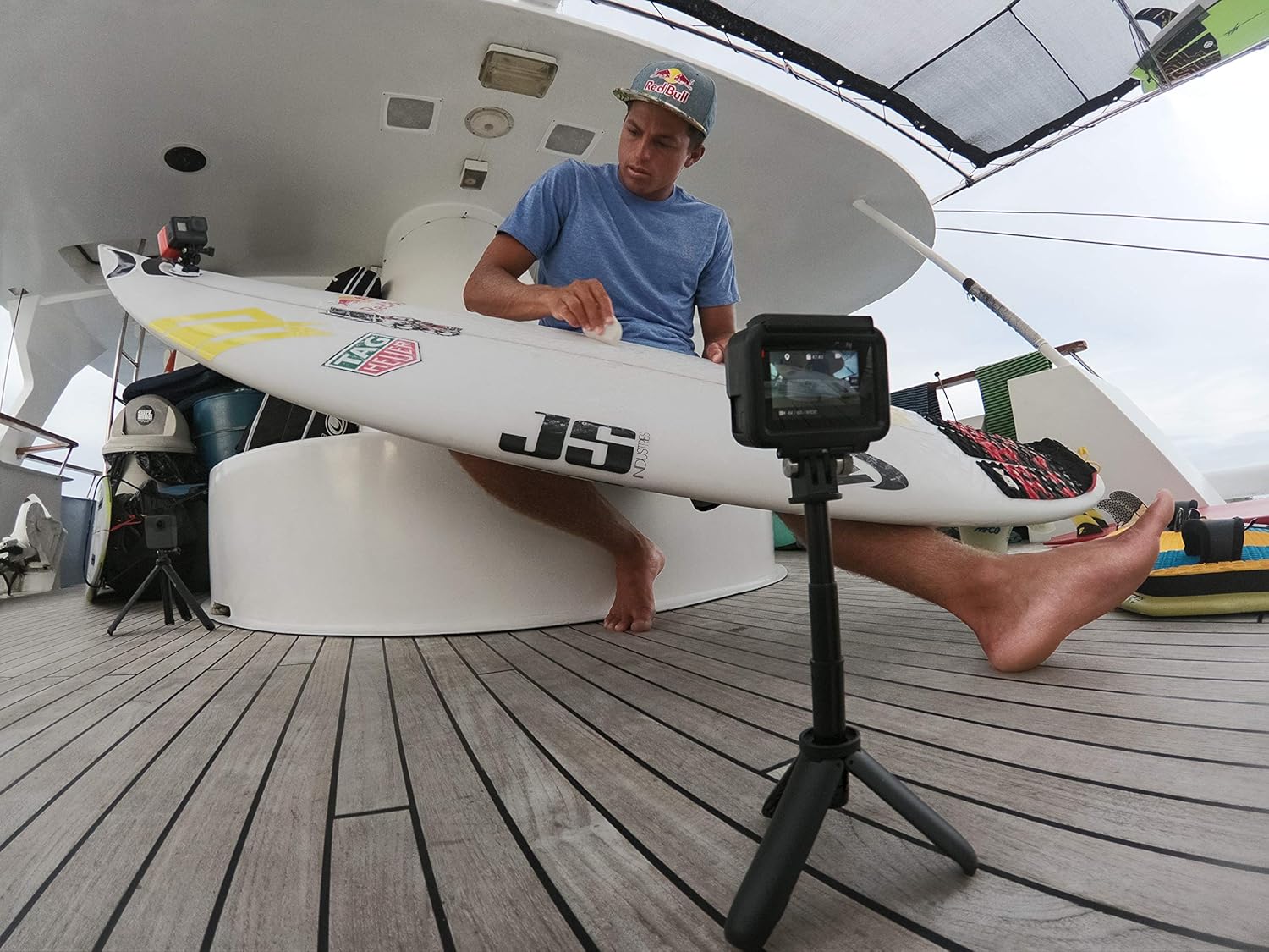 GoPro Shorty Mini Extension Pole Tripod (All GoPro Cameras) - Official GoPro Mount : Camera & Photo