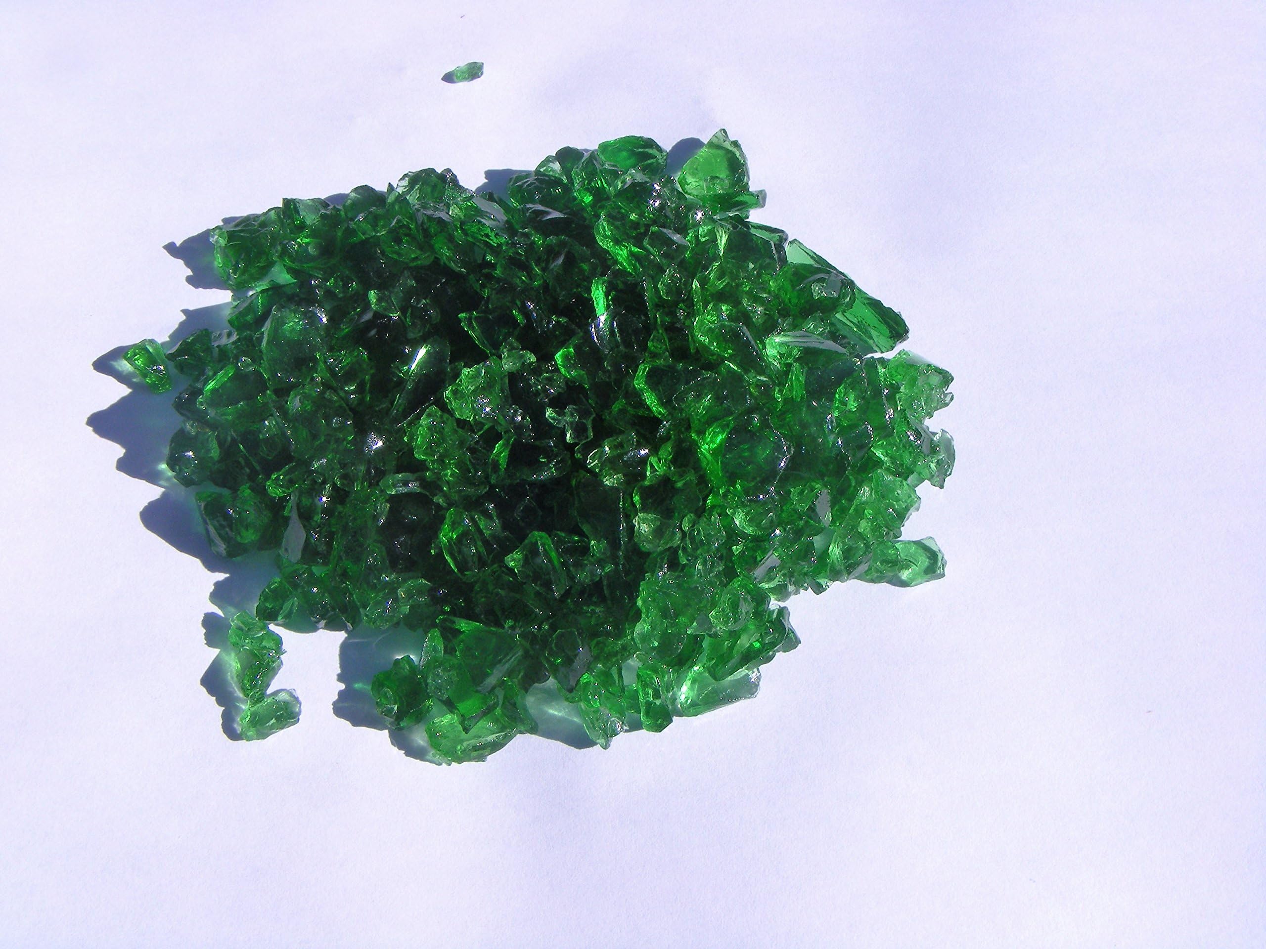 Green Glass Chippings 3-10 mm 1-30 kg Gravel Stones for Graves Garden Paths Vases Floristry Candles Weddings Hobby Arts and Crafts. (20 KG)
