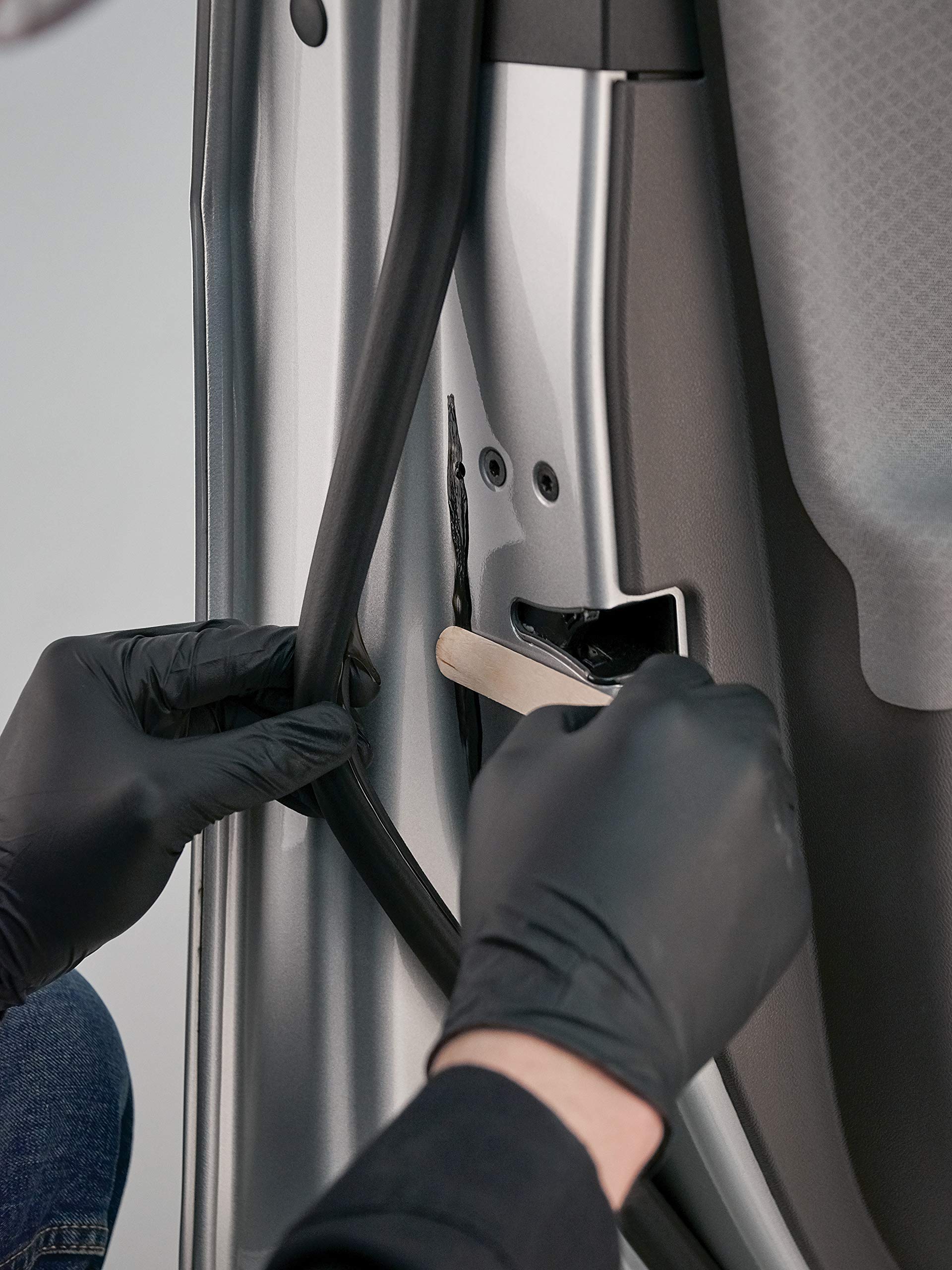 3M Black Super Weatherstrip and Gasket Adhesive, 08008, 5 fl oz Buy