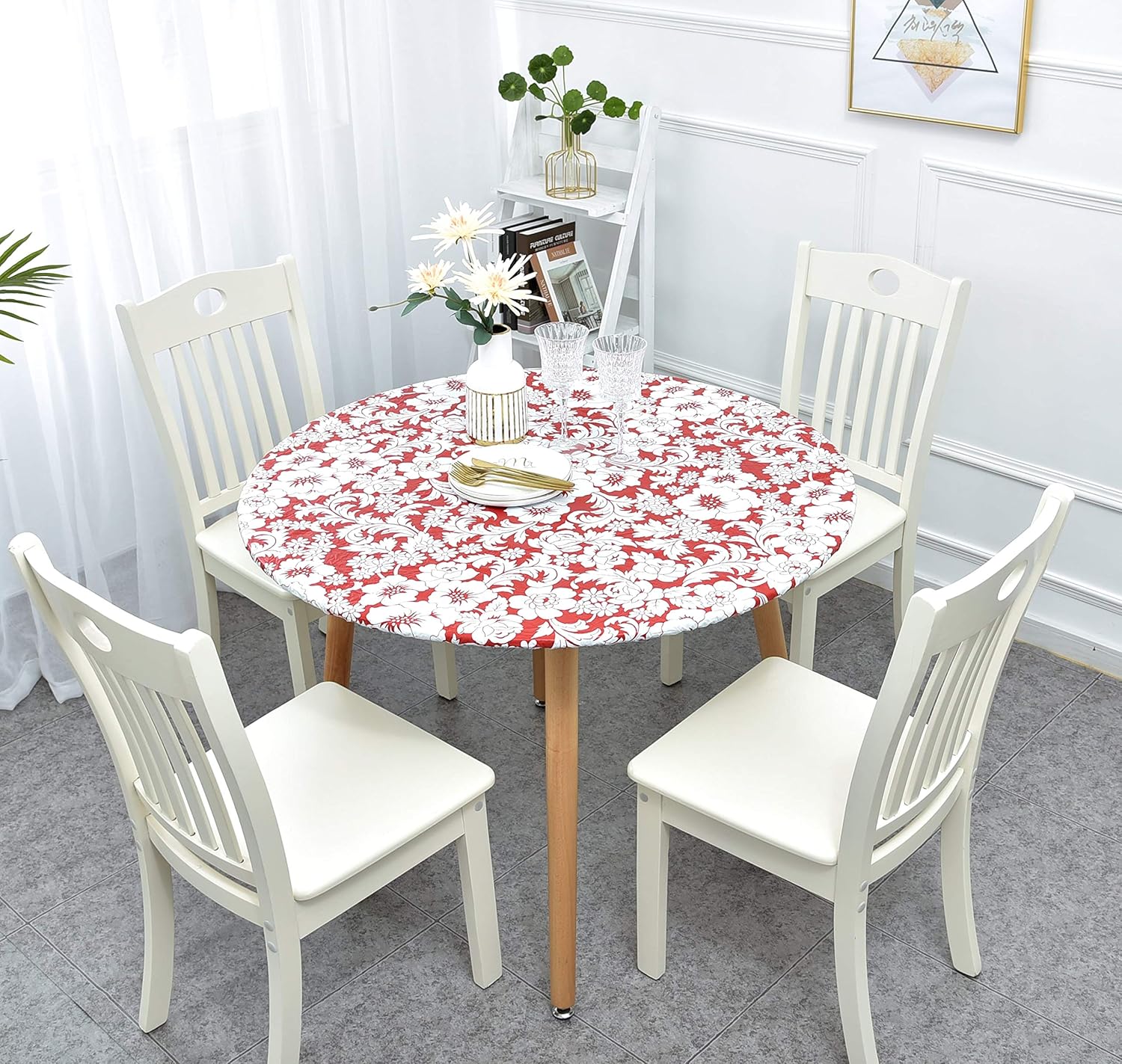 Rally Home Goods Indoor Outdoor Patio Round Fitted Vinyl Tablecloth, Flannel Backing, Elastic Edge, Waterproof Wipeable Plastic Cover, Floral Red Christmas Pattern for 5-Seat Table of 36-42’’ Diameter: Home & Kitchen