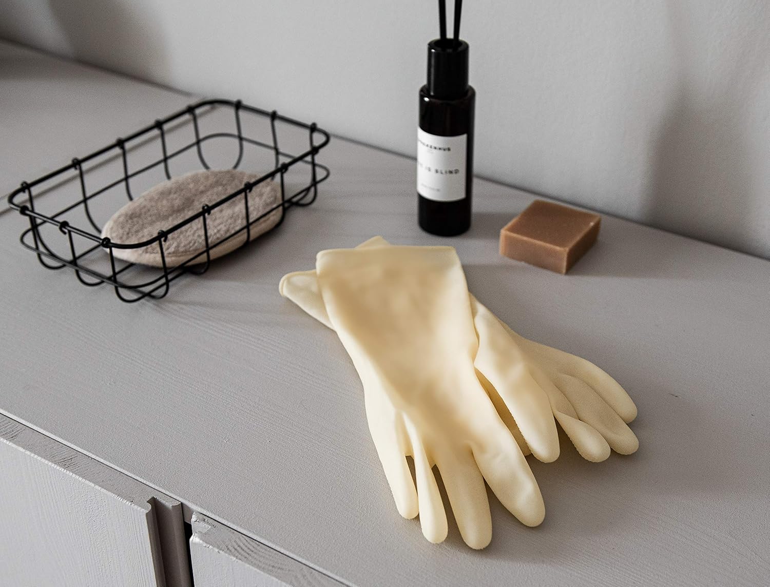 Rubber Dishwashing Gloves for Kitchen - 2 Pair Waterproof Reusable Household Cleaning Gloves and Non-Slip Grip: Clothing