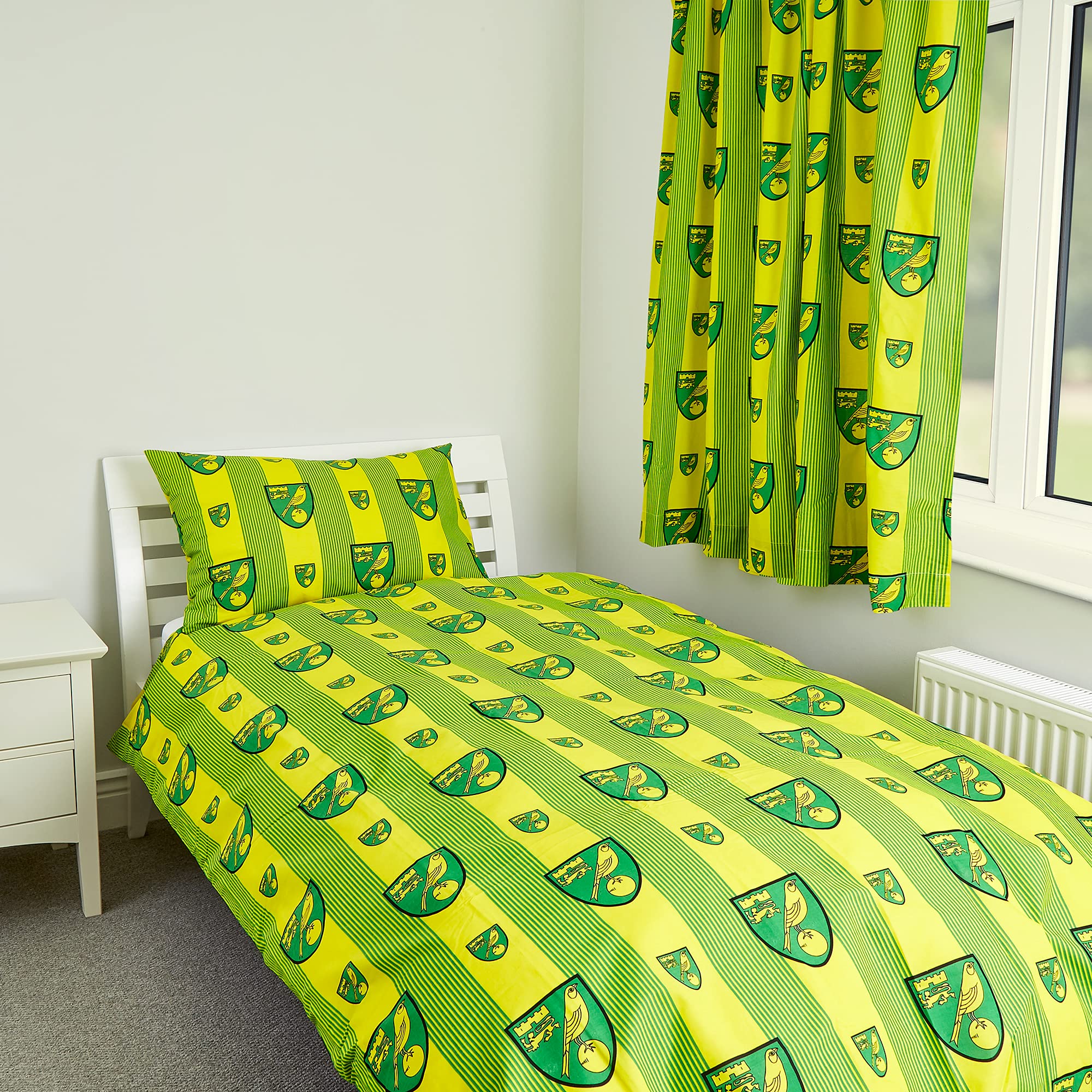Norwich City F.C. Single Duvet Pin Stripe Green & Yellow Canaries Official License Bedding Championship Football Club