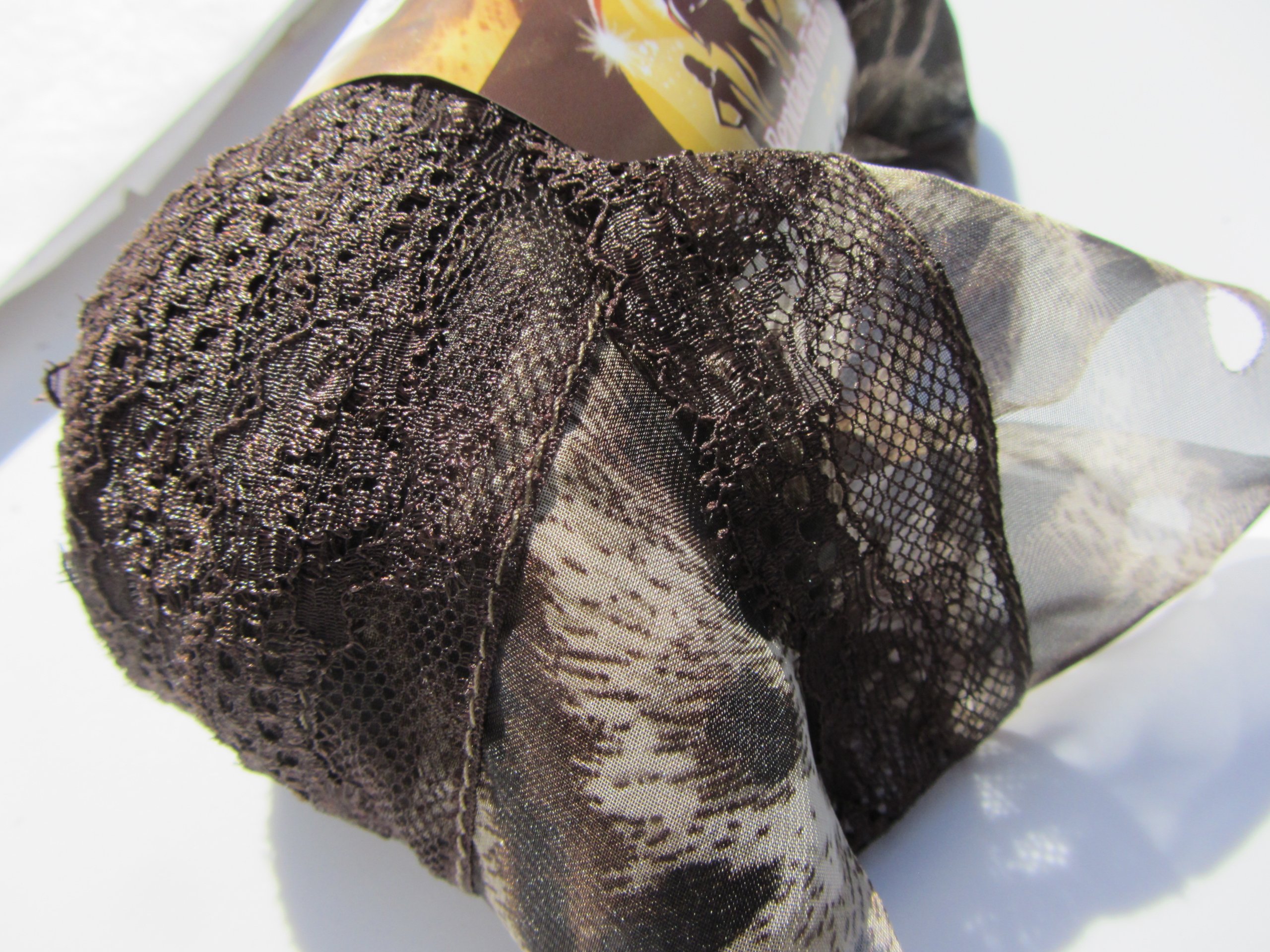 Trico Ruffling Scarf Yarn Color 2803 Cheetah with Brown Lace