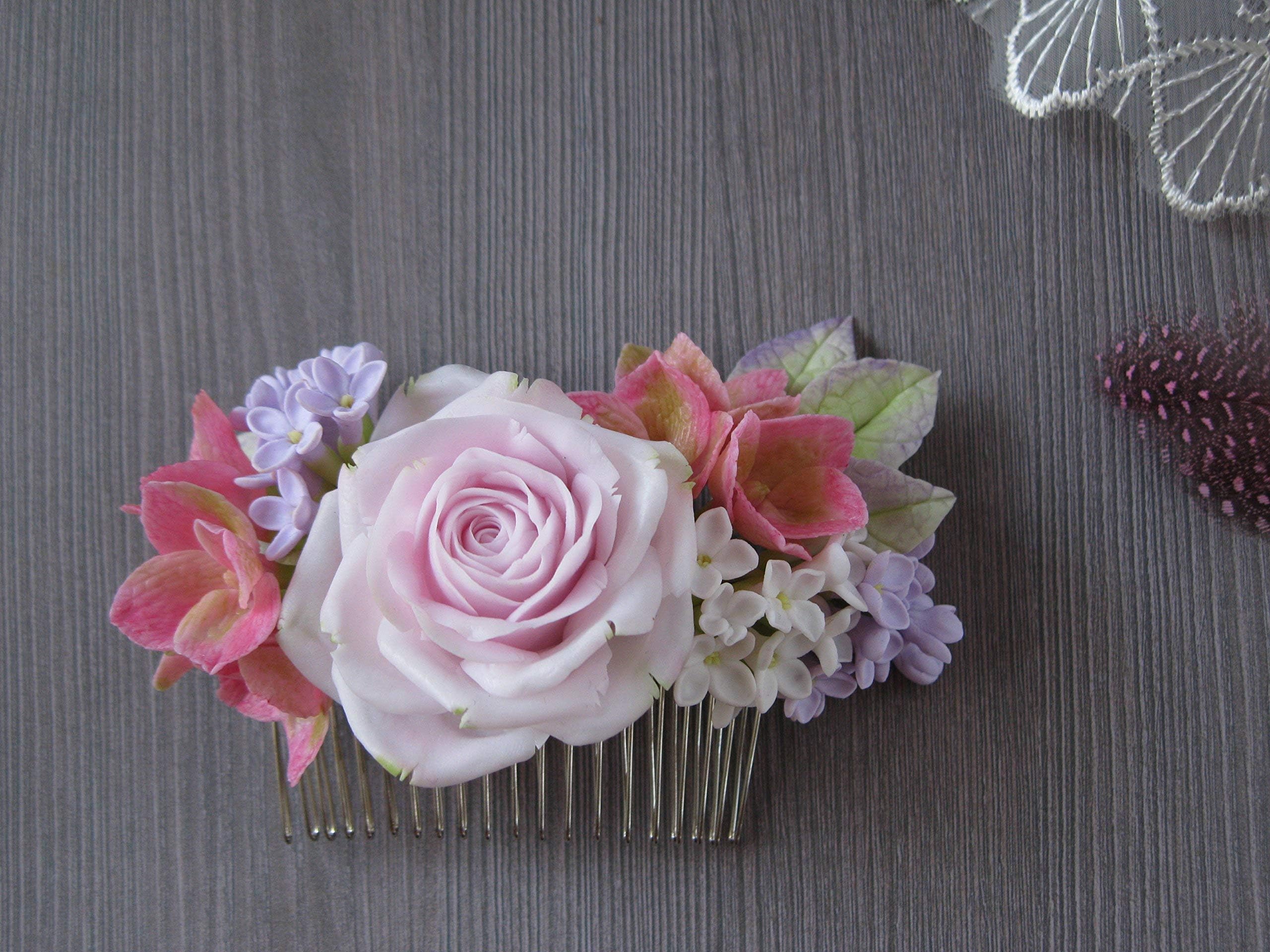 Blush Dusty pink wedding hair comb Handmade hair accessories with polymer clay realistic flowers Rose Hydrangea White lilac Syringa Light purple Bridal hair piece Spring Delicate Romantic