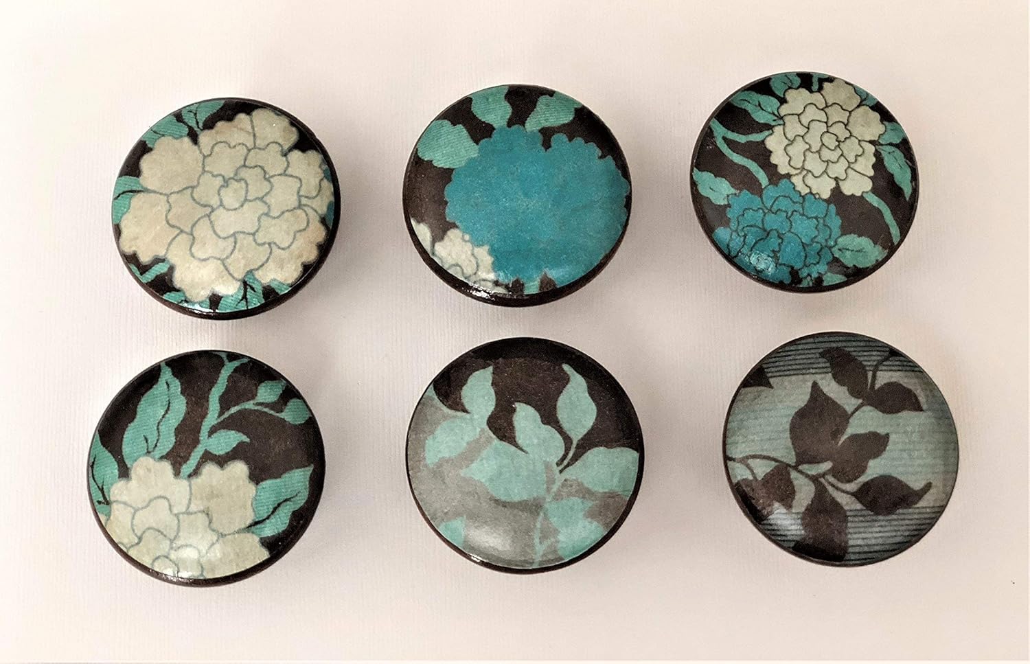 Handmade 11/2" Round Wood ART NOUVEAU Knobs