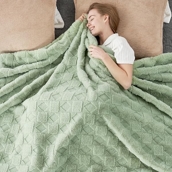 COZY BLISS FAUX FUR TEXTURED THROW BLANKET FOR...