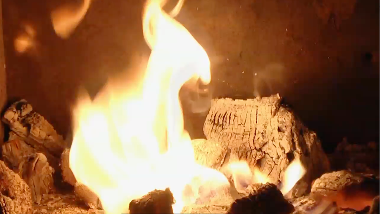 Coal Fireplace - Thumbnail 2