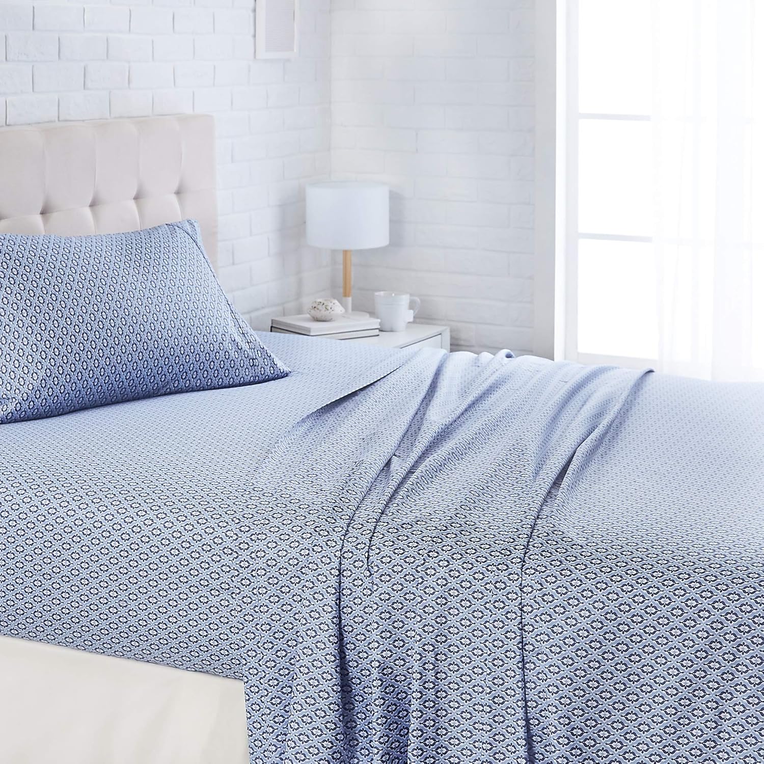 AmazonBasics Lightweight Super Soft Easy Care Microfiber Sheet Set with 16" Deep Pockets - Twin, Blue Damask