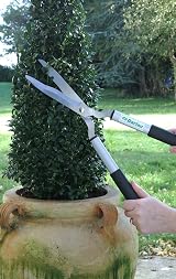 Darlac Lightweight Shear Garden Shears - Carbon Steel, Wavy Blades view 3