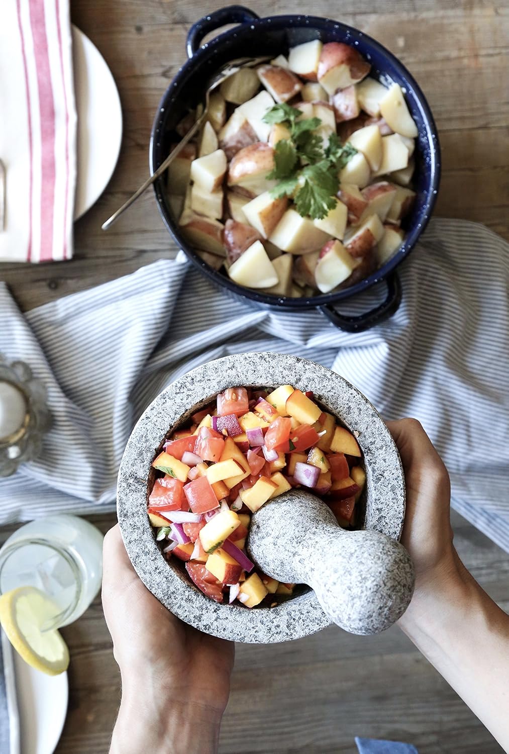 IMUSA USA Granite Molcajete Spice Grinder 6-Inch, Gray: Kitchen & Dining