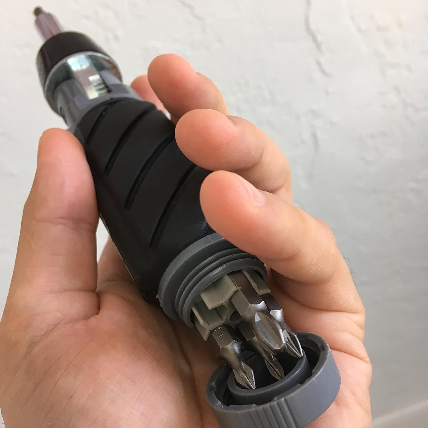 Heavy Duty RATCHETING SCREWDRIVER - ADJUSTABLE ANGLE - 3 Way Ratchet - NONSLIP Big Rubber Grip - Multibit Storage w/Ph Hex Torx Bits | Durable Portable Screw Driving Solutions from Mars-Tool - - 