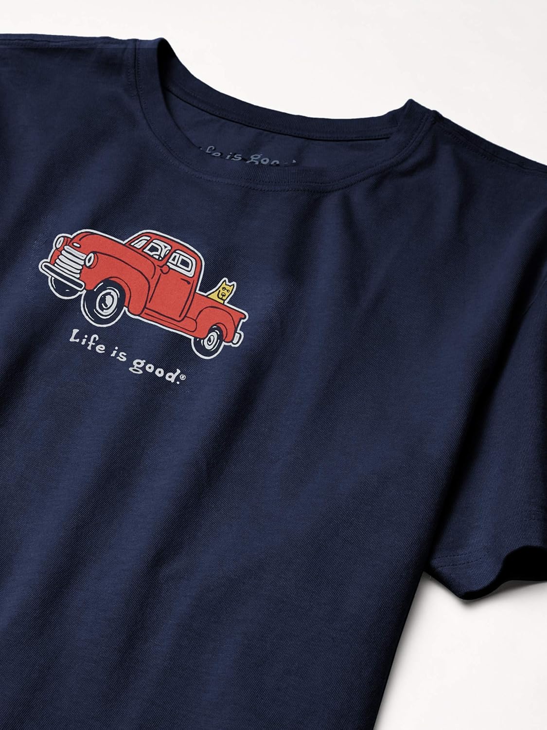 Life is Good Unisex-Adult Vintage Crusher Rocket Dog Graphic T-Shirt: Clothing