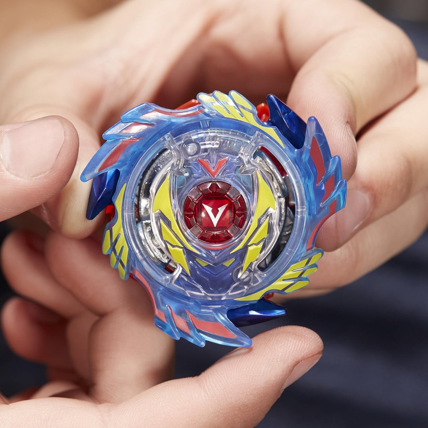 Beyblade- Estadio Competición Switchstrike, Multicolor (Hasbro E0722EU4): Amazon.es: Juguetes y juegos