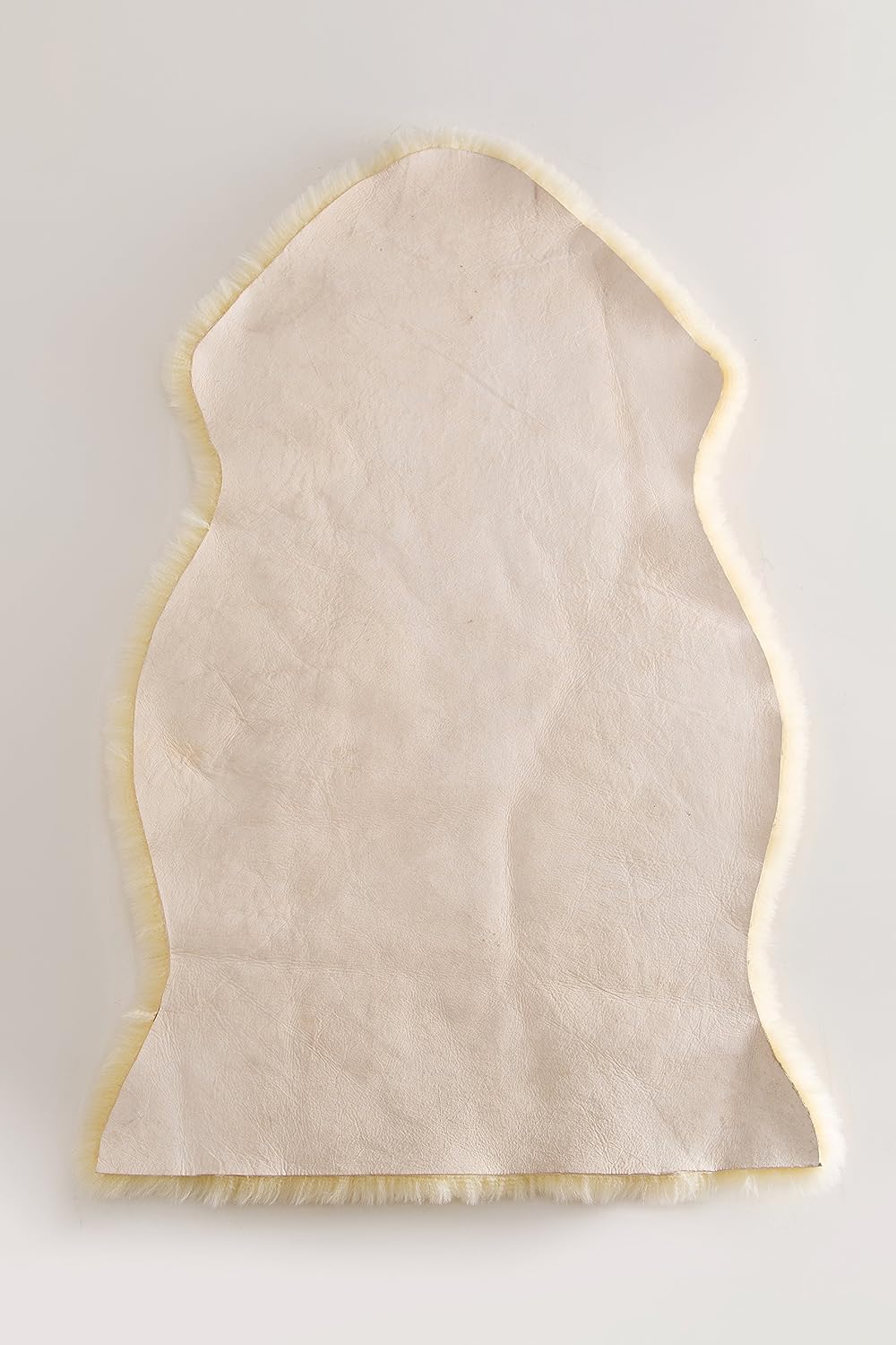 Junovo Ultra Soft Thick Fluffy Faux Sheepskin Area Rug White Fur Rug For Living Room Bedroom Dormitory H Fur Rug Living Room White Fur Rug Rugs In Living Room