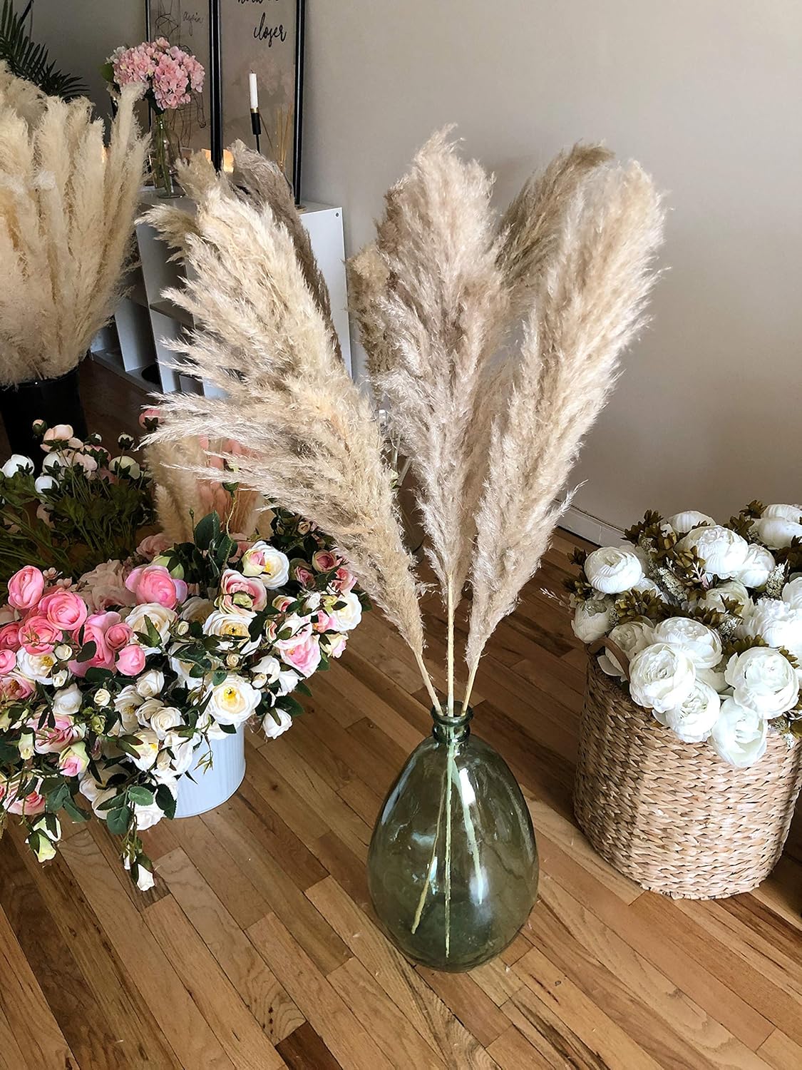 Pampas Grass 3 stems Natural Extra Fluffy Pampas Grass 3 stems Natural Extra Fluffy