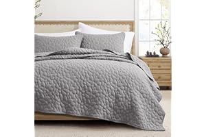 BONLINO Quilt Bedding Set Oversized King - Lightweight Quilt Summer Farmhouse Grey, Soft Bedding Bedspread Coverlet Modern Quilt with 2 Pillow Shams for Bedroom Bed All Season (Oversized King, Pebble Grey)