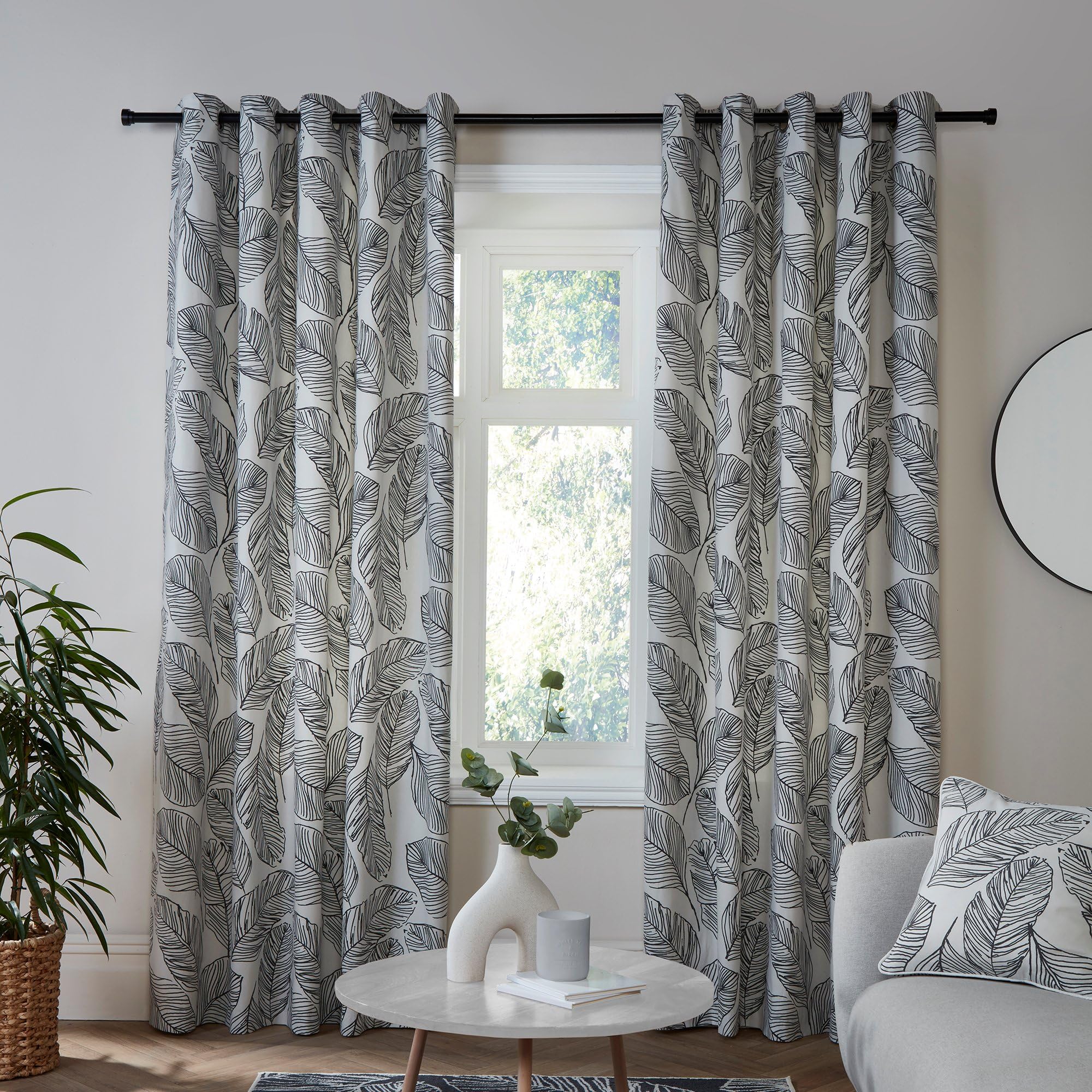 Fusion Black & White Leaf Eyelet Curtains, W90 x L72 (229 x 183cm), 2 Panels, 100% Cotton, Tropical Print, Matteo Collection